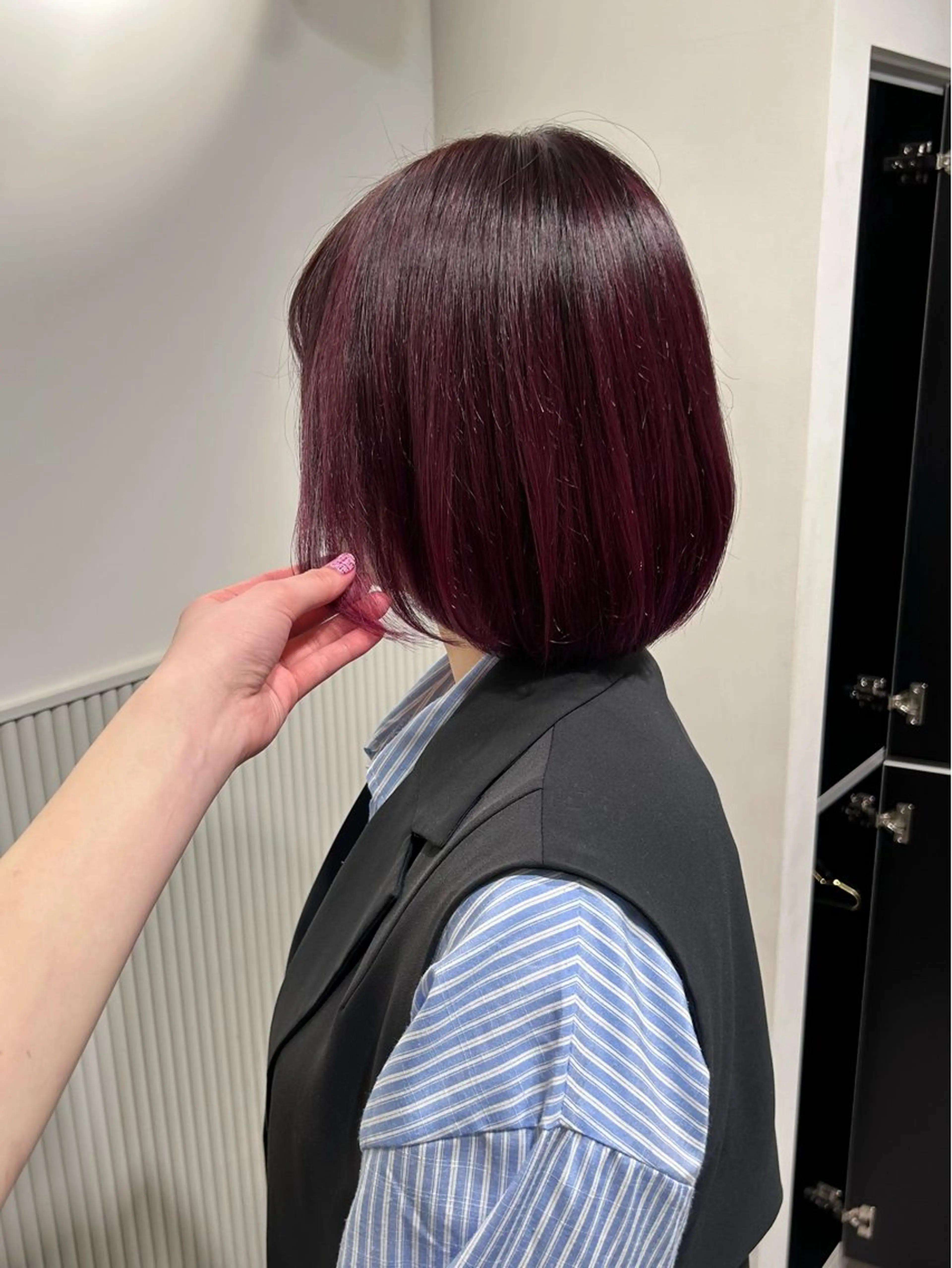 ショート カラー ブリーチ ラベンダーカラー ラベンダーピンク ピンクカラー LOVEST Rihoのヘアスタイル