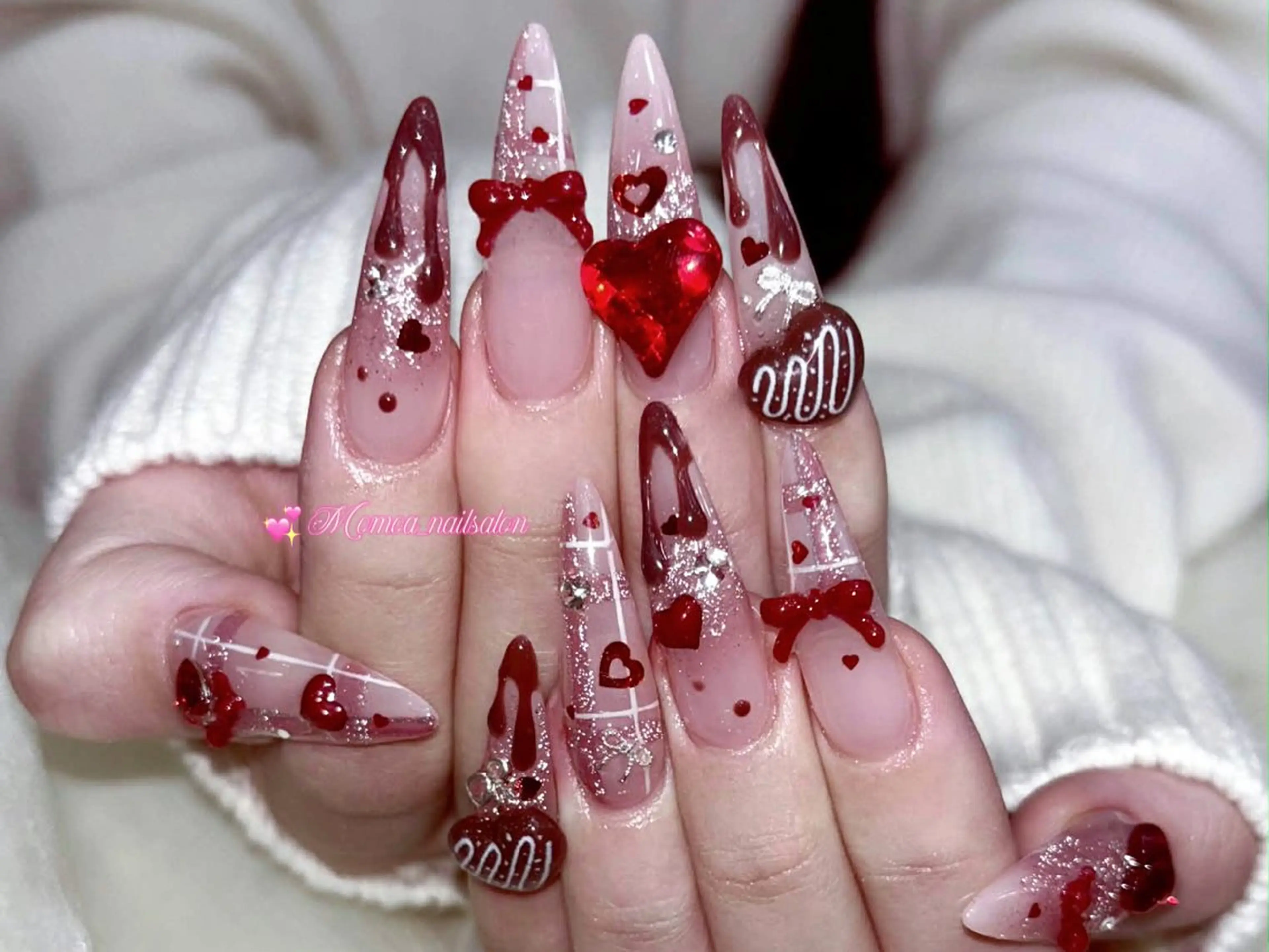 ネイル 成人式 マグネットネイル 大理石ネイル(マーブル) リボン 夏ネイル ハンドネイル MoMoA Nail ネイル長さ出し専門店のネイルデザイン