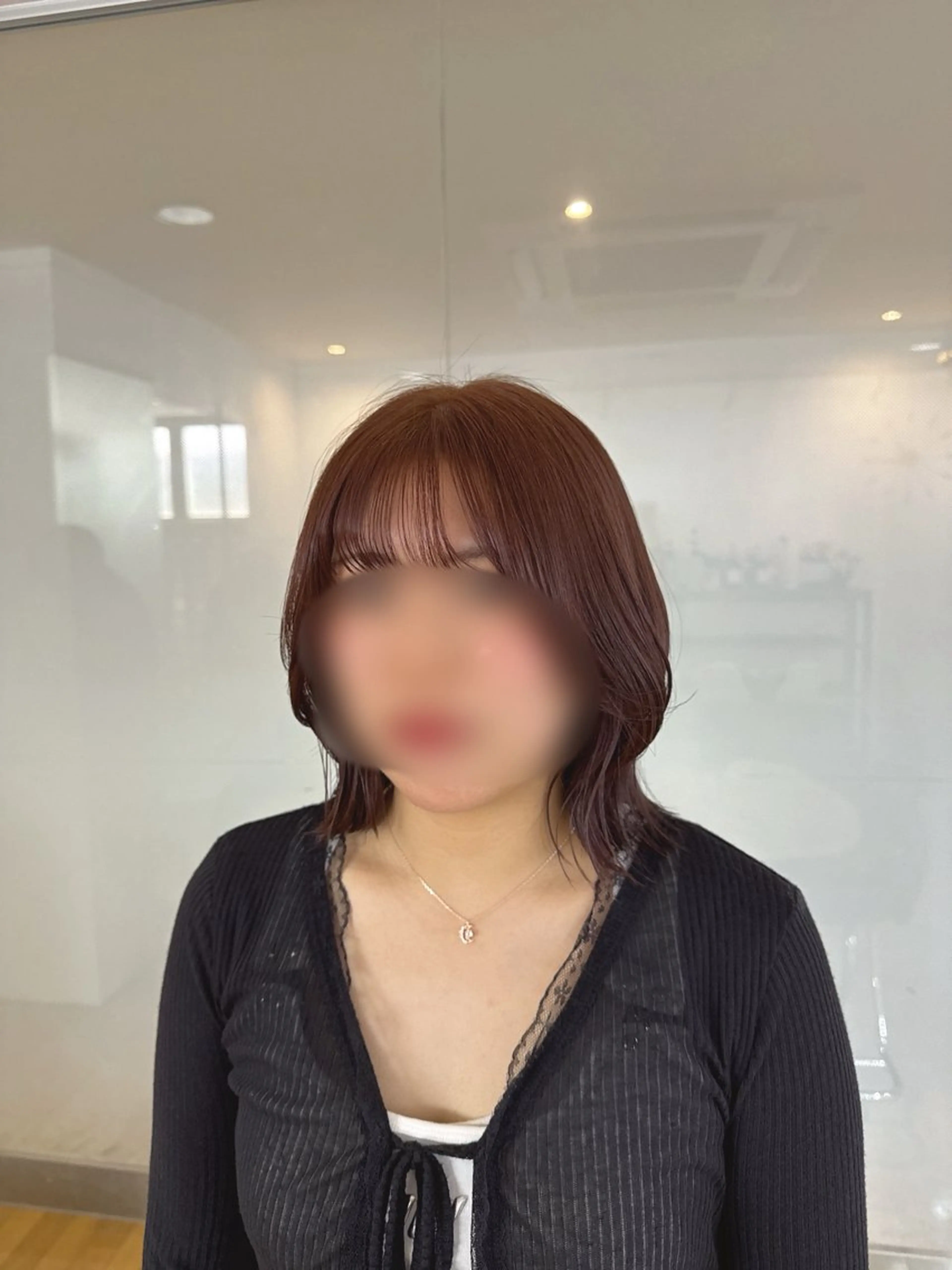 ショート カラー 3tuba Nahoのヘアスタイル