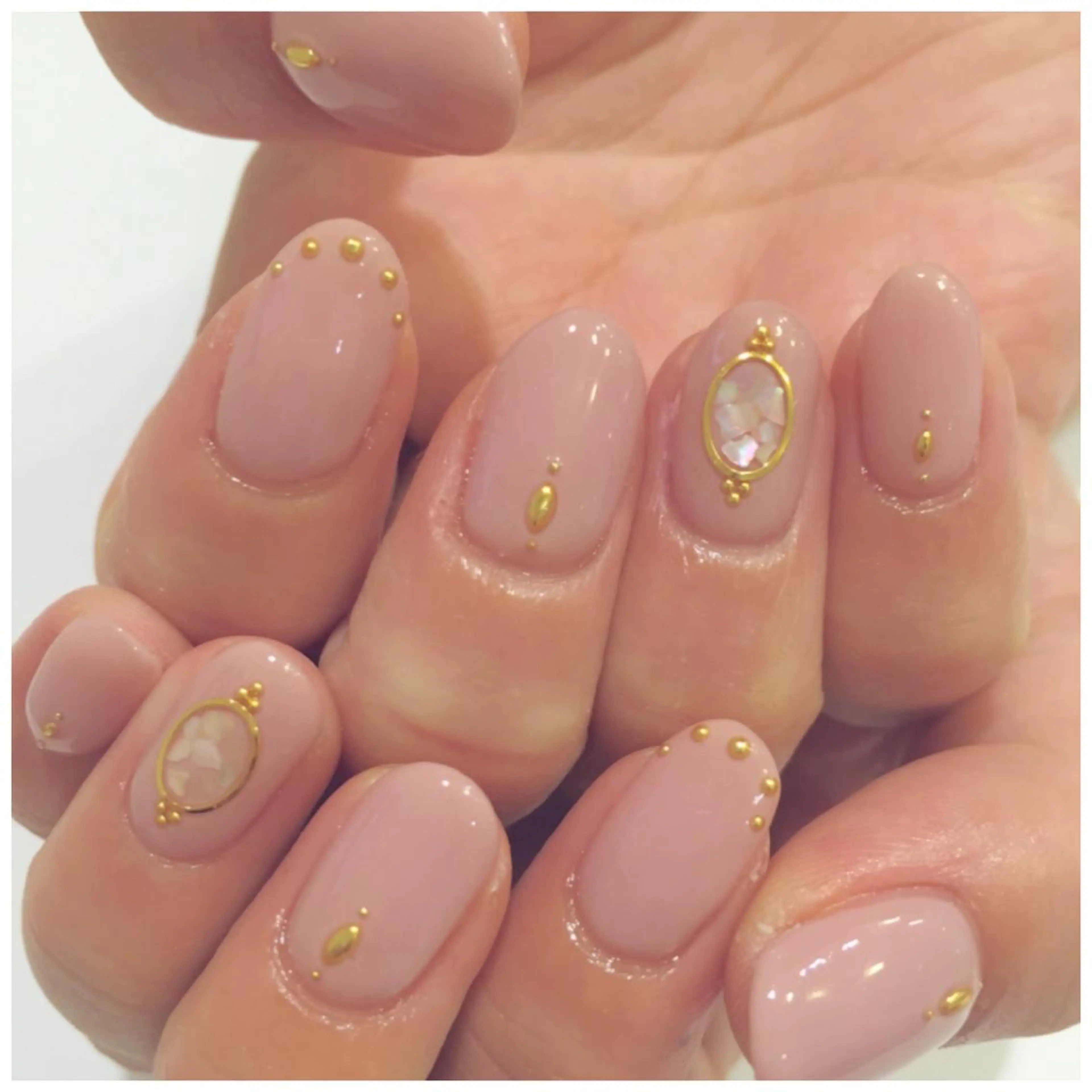 ネイル nailist TOMOのネイルデザイン