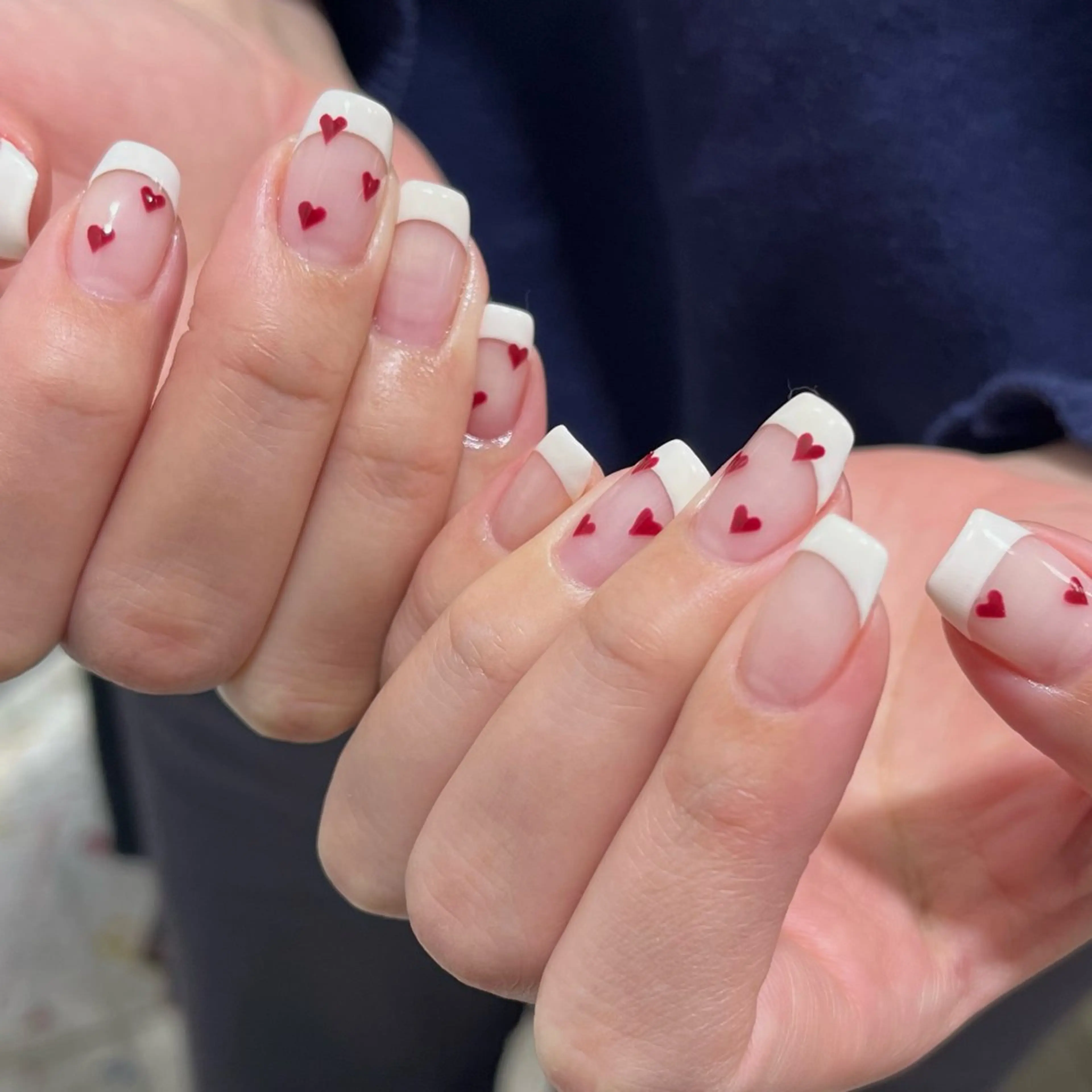 ネイル フレンチネイル ガーリー ハート 韓国ネイル スクエアネイル ハンドネイル フットネイル para ☀︎ sol by BECK所属・Para Sol nail　Maoのネイルデザイン