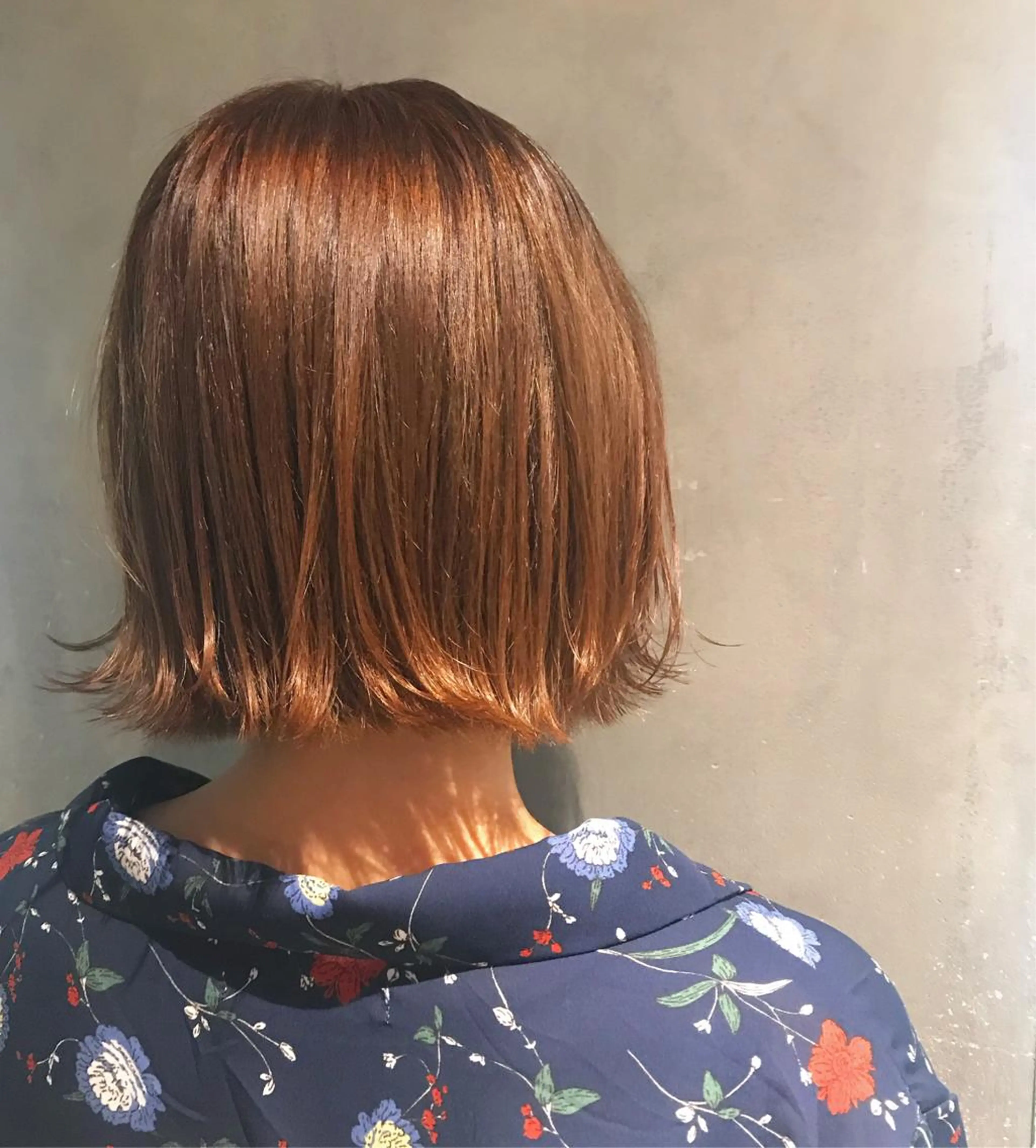 ミディアム カラー よしだ とおいのヘアスタイル
