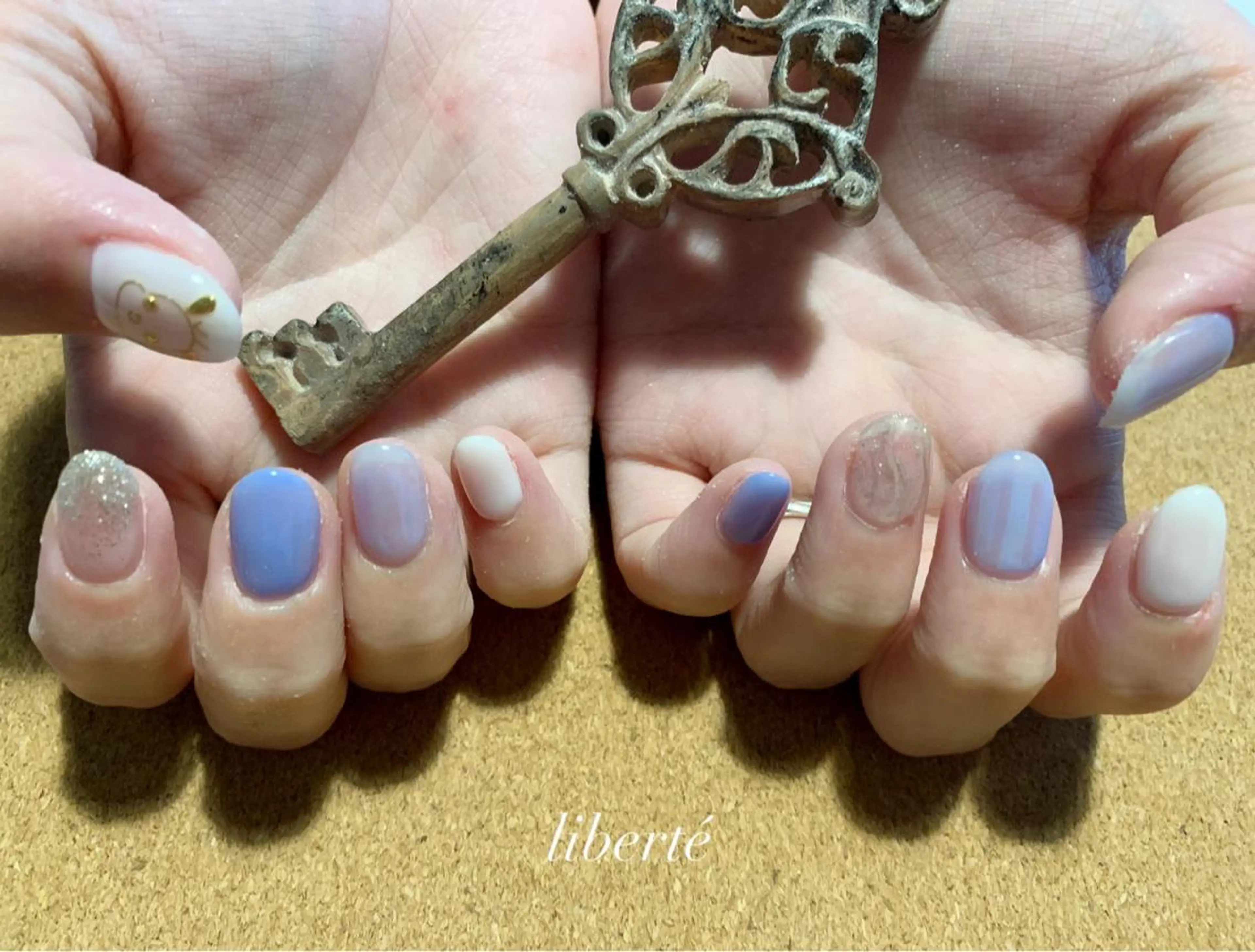 ネイル liberté (リベルテ)のネイルデザイン