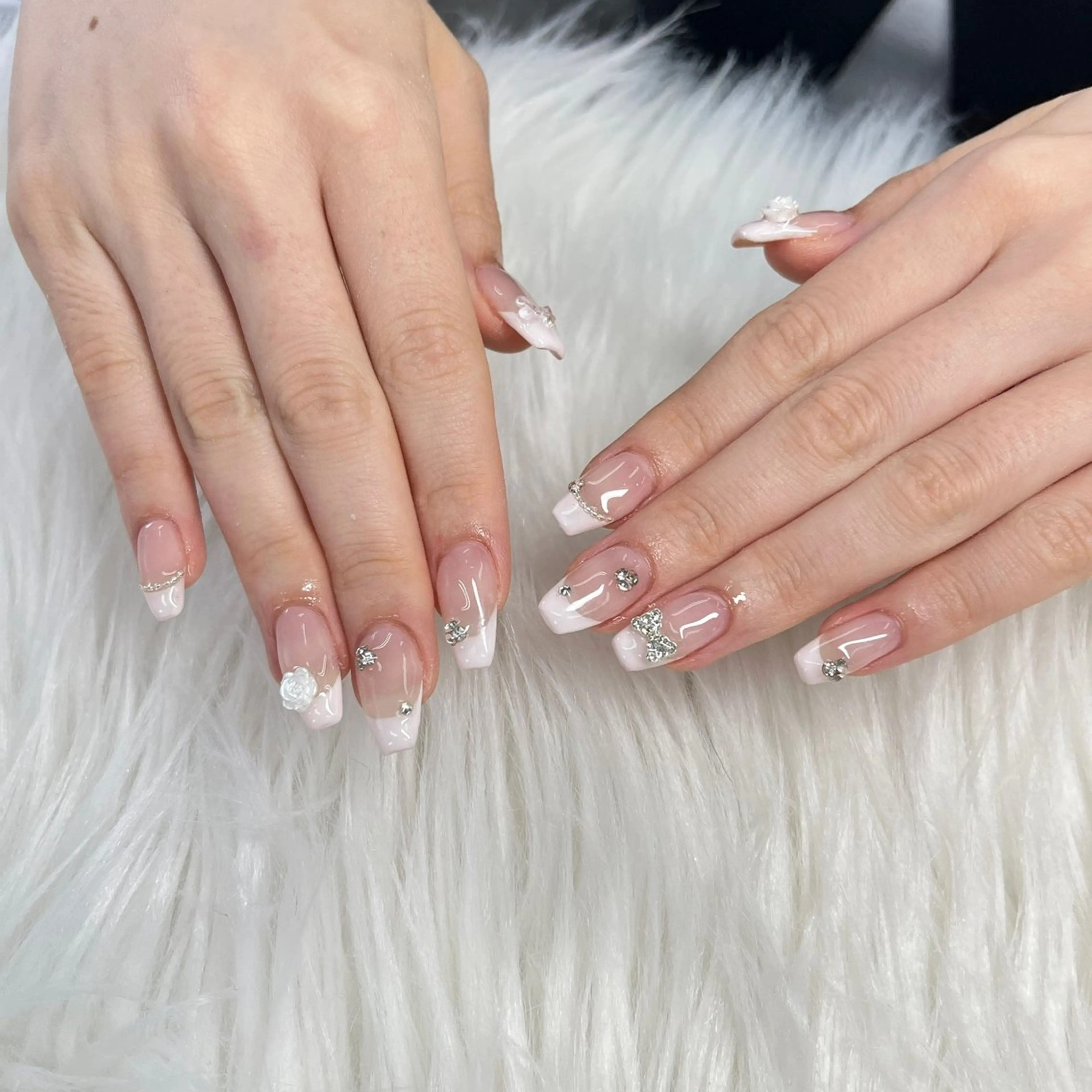 ネイル ハンドネイル SHION  のネイルデザイン