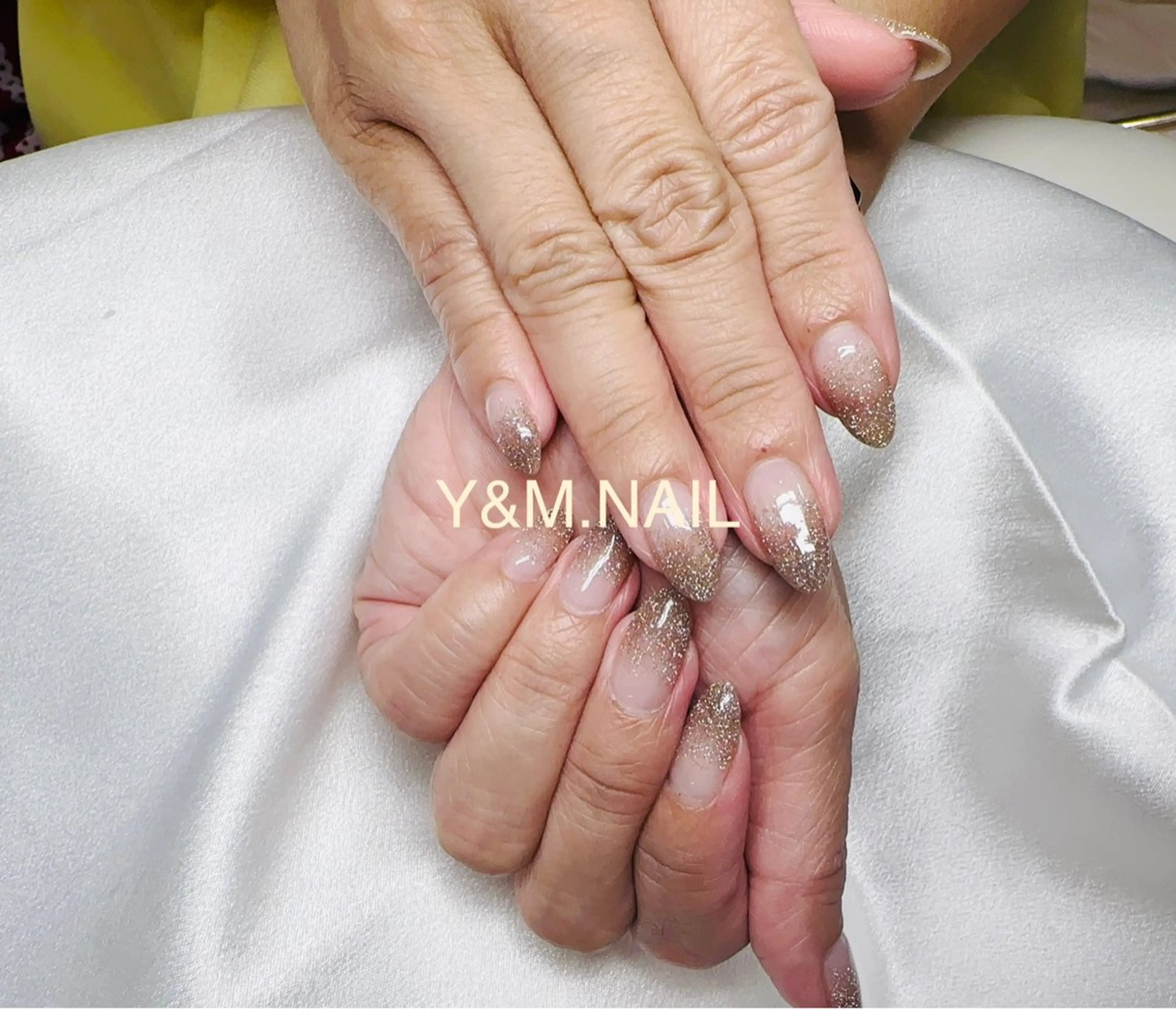 ネイル Ui_Amor (パラジェル)のネイルデザイン