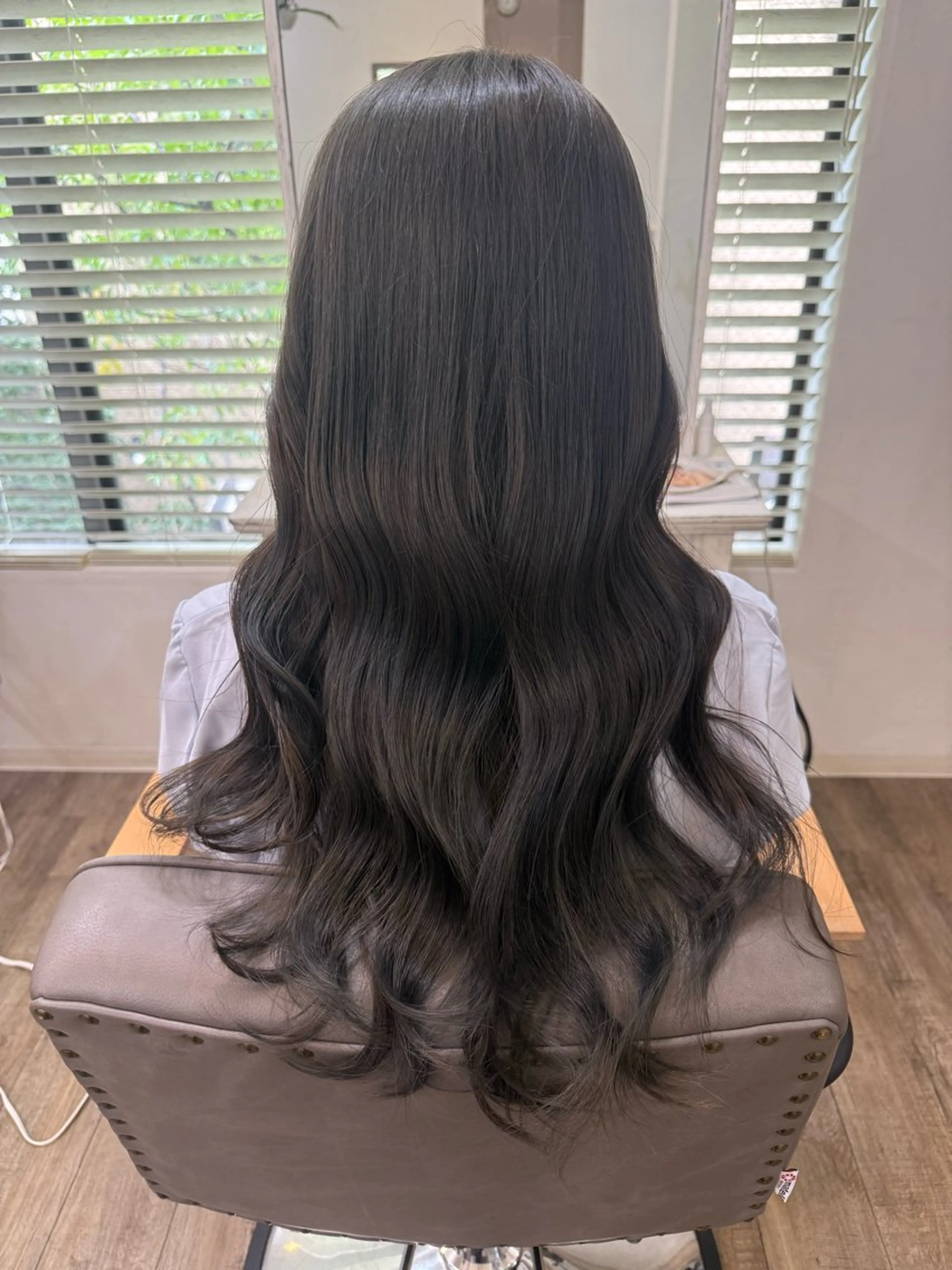 セミロング ヘアカラー Rinka/レイヤー /透明感カラーのヘアスタイル