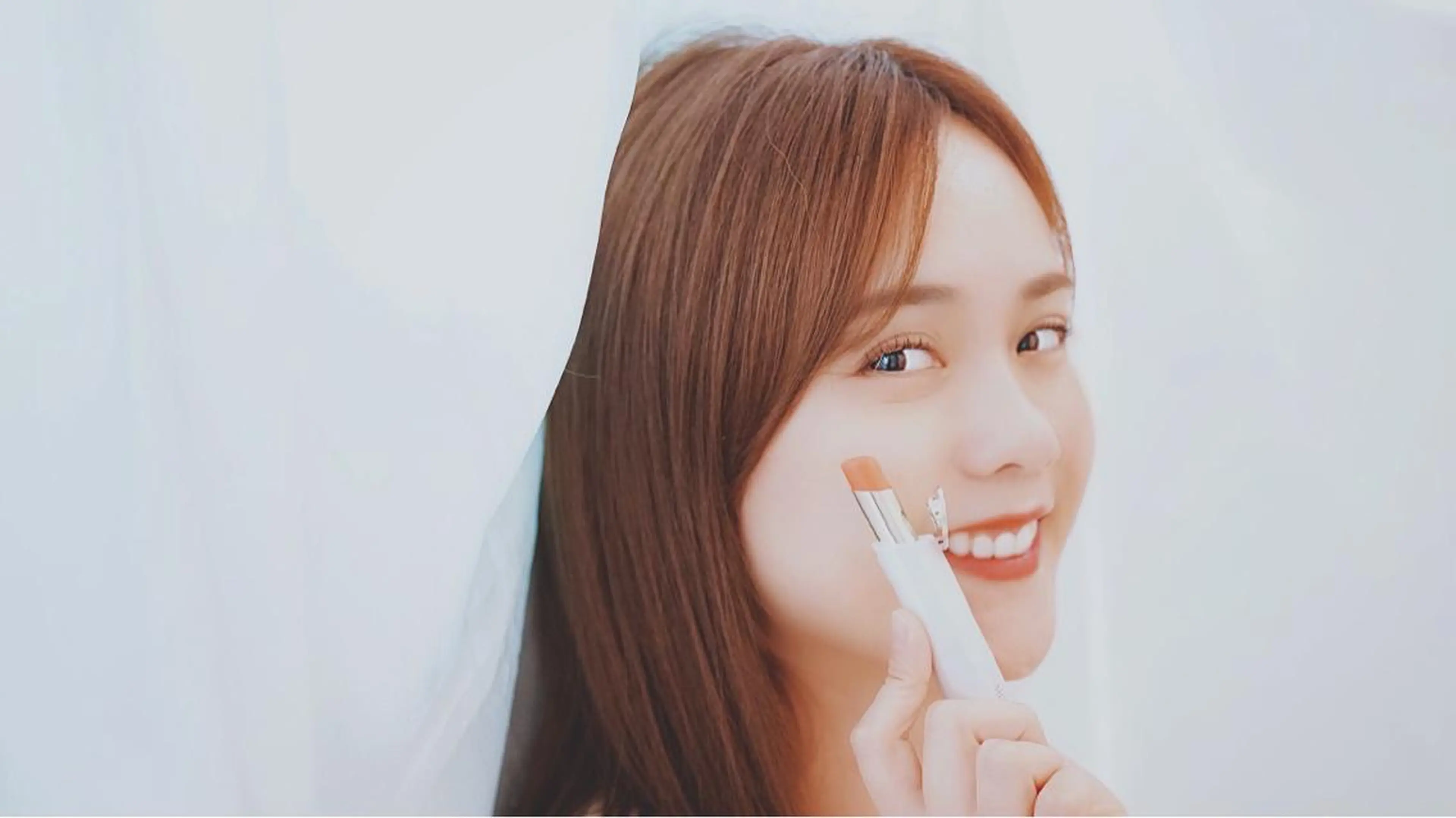 メイクアップ（スキンケア​〜​フルメイク）の写真