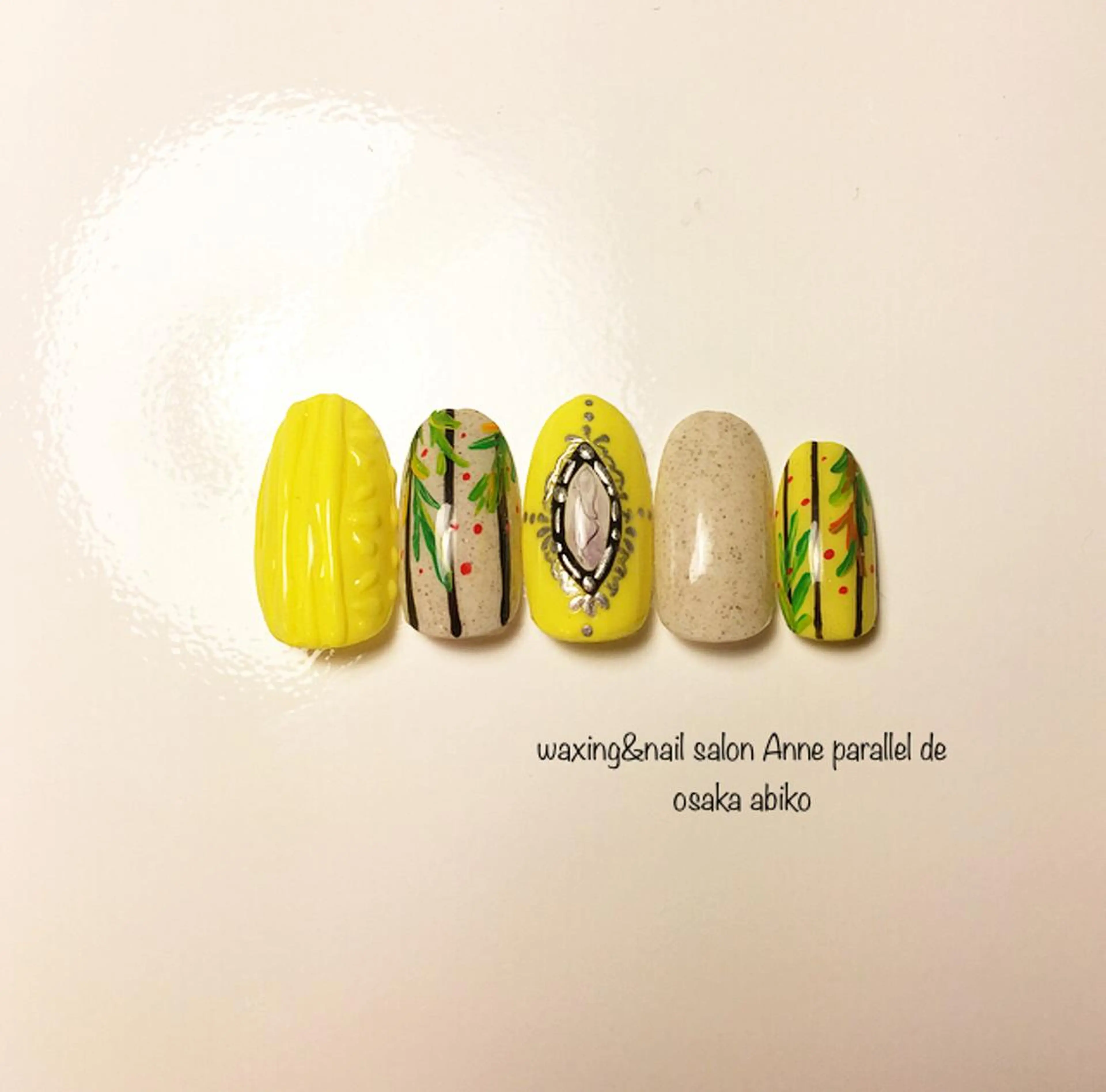 ネイル 中村 翠のネイルデザイン