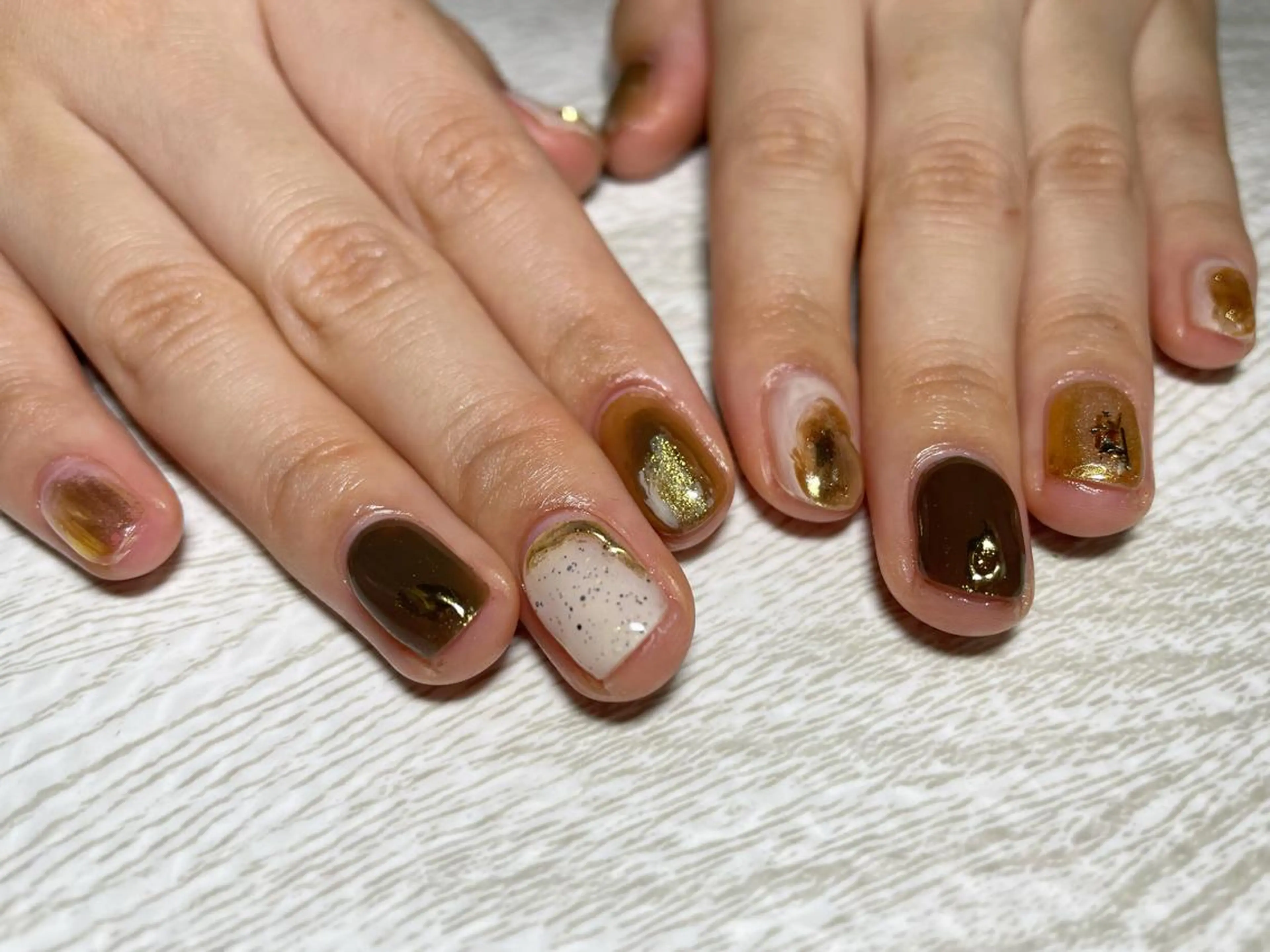 ネイル ハンドネイル Ulu  Nail 🌱MOMOKAのネイルデザイン