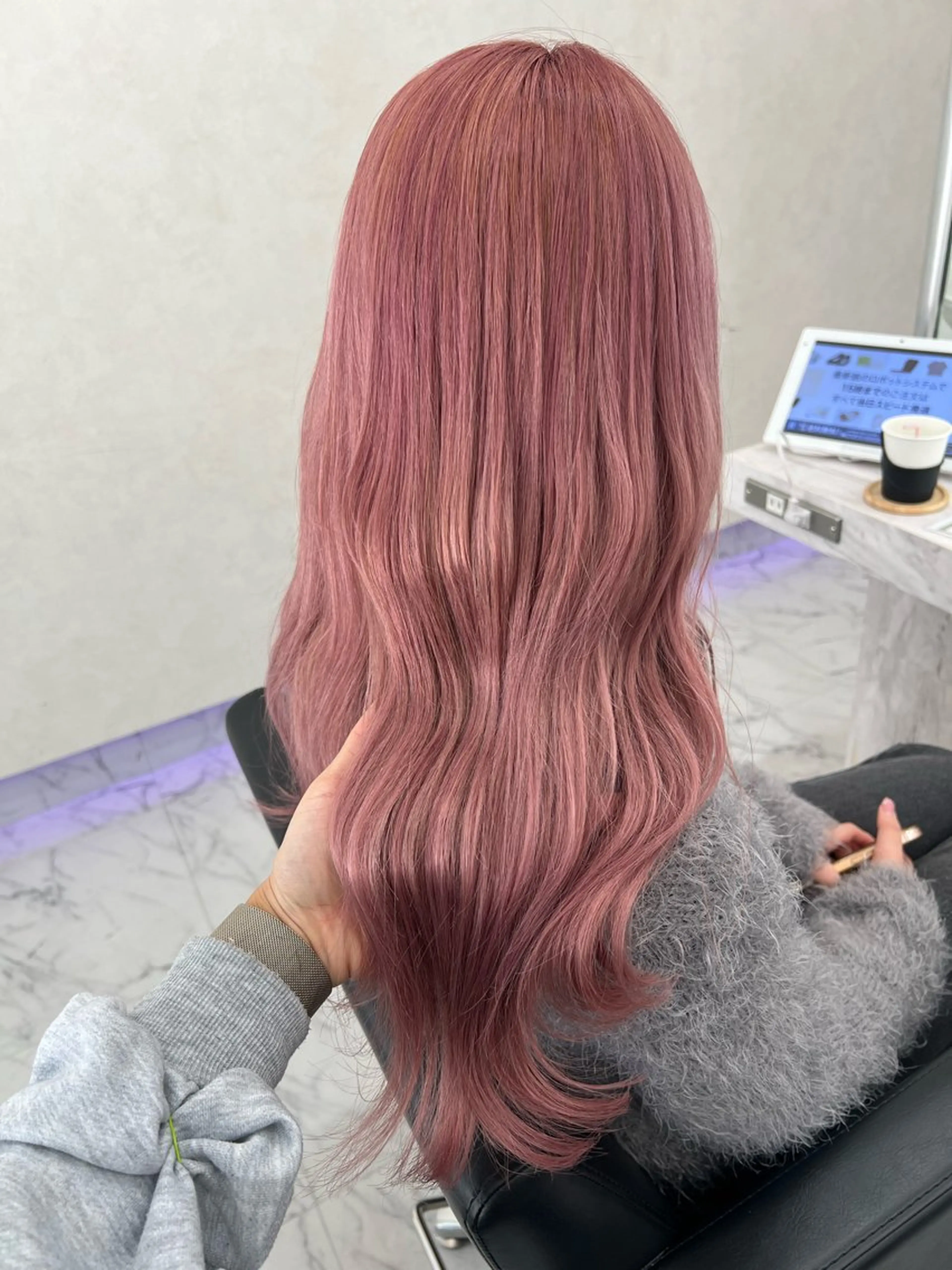 ロング 韓国風🫧艶カラー 💟ran💟のヘアスタイル