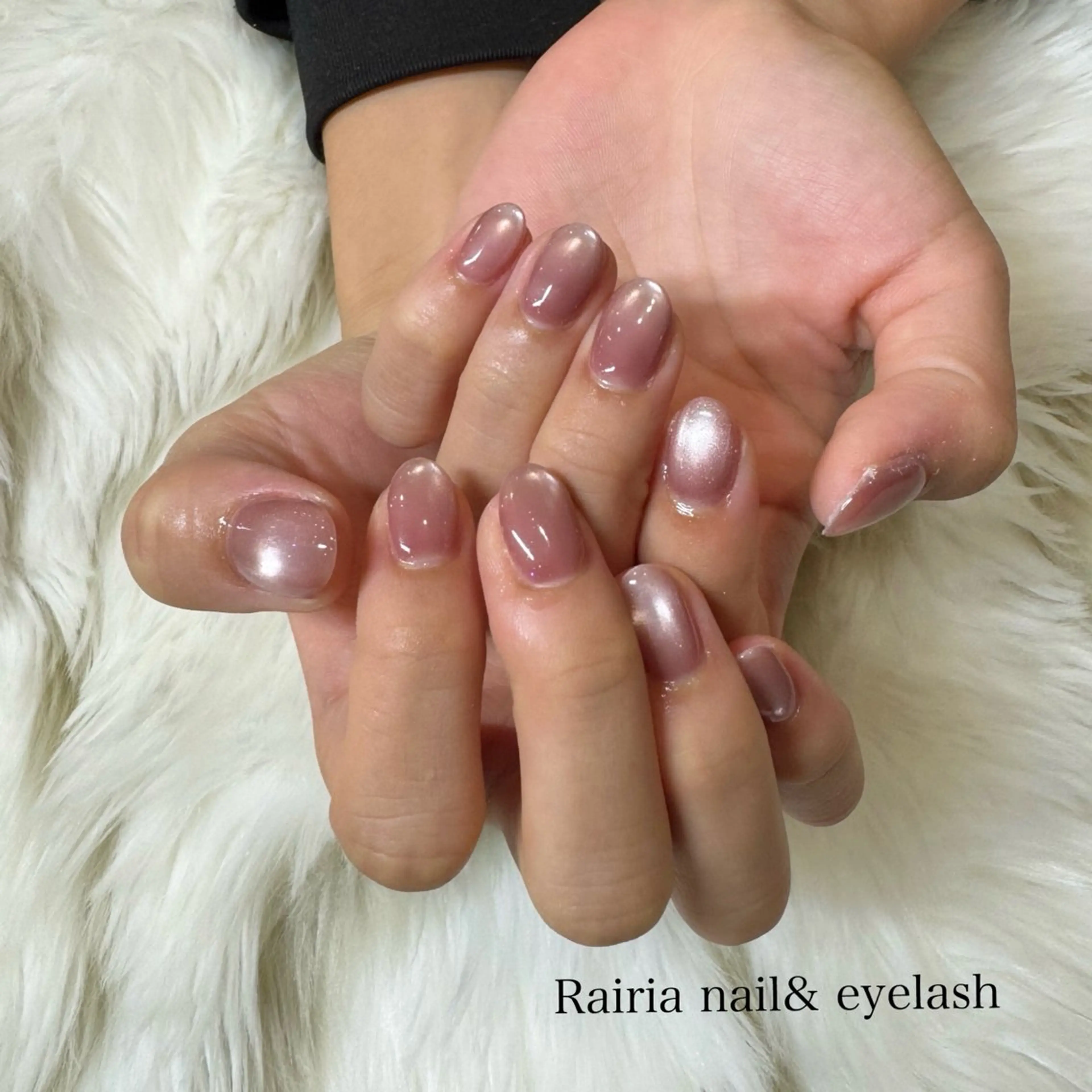 ネイル マグネットネイル ハンドネイル Rairia nail&eyelash小手指店所属・Rairia rinaのネイルデザイン
