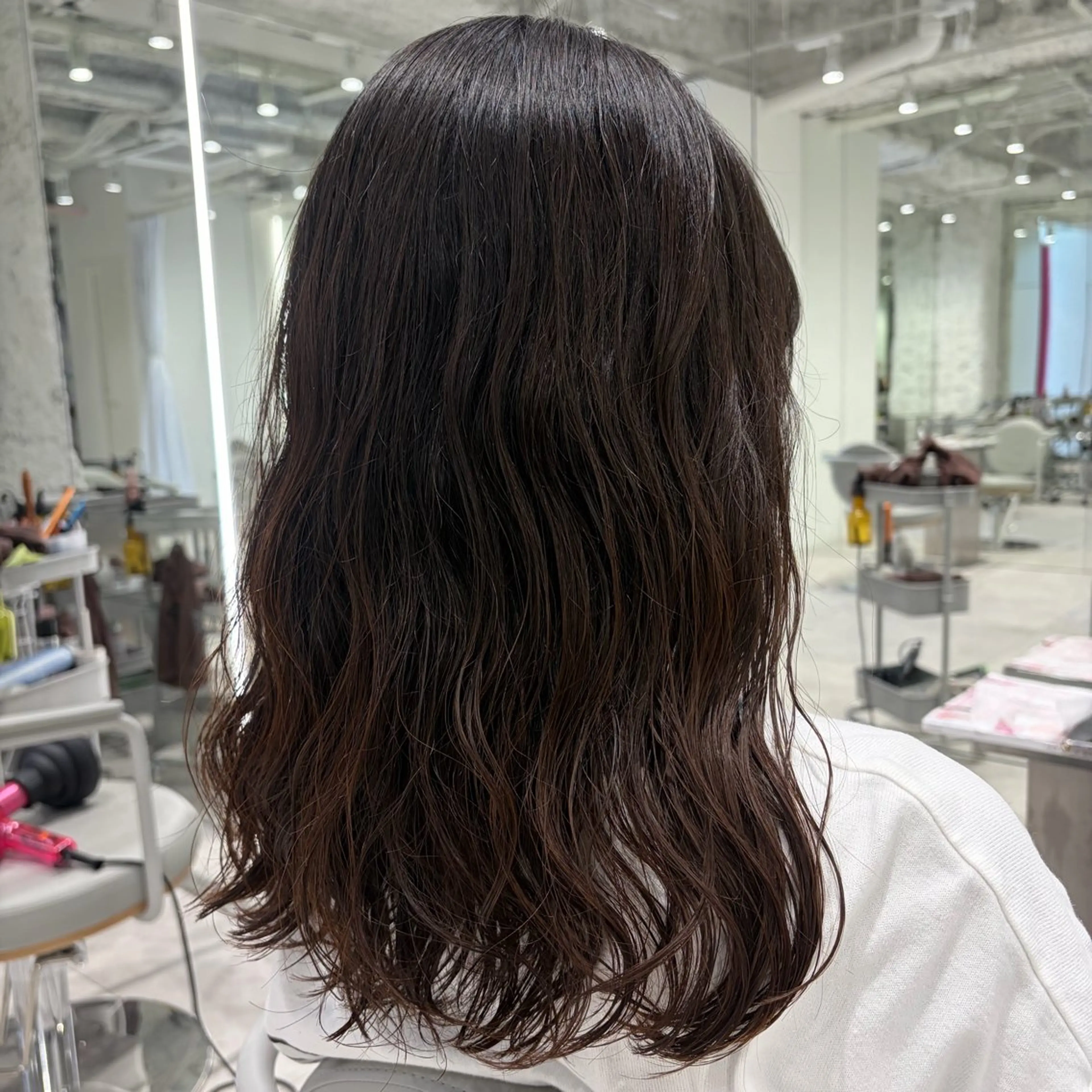 ミディアム パーマ カット パーマ soto.所属・HARUHI 銀座 美容師౨ৎ⋆˚のヘアスタイル