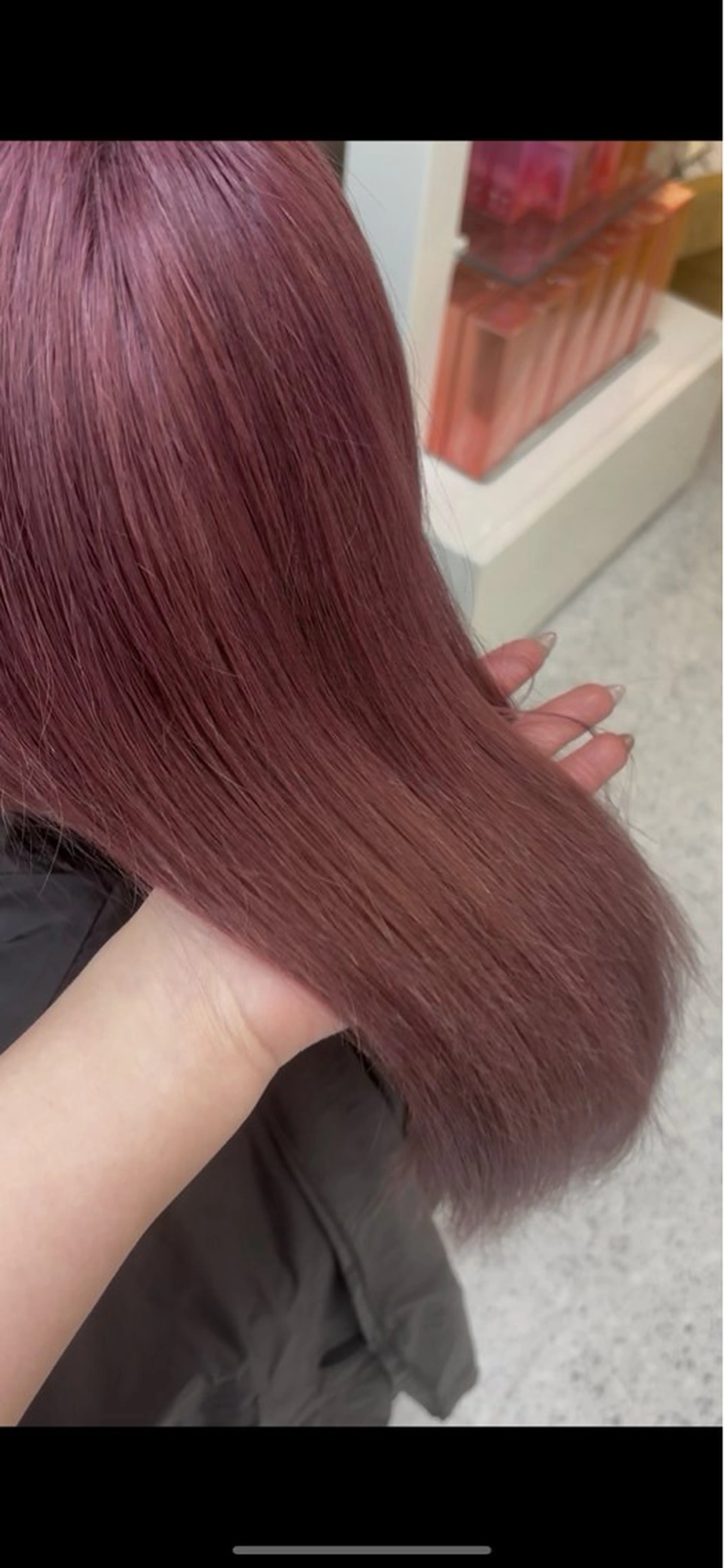 セミロング 片山 藍里/ダブルカラー/のヘアスタイル