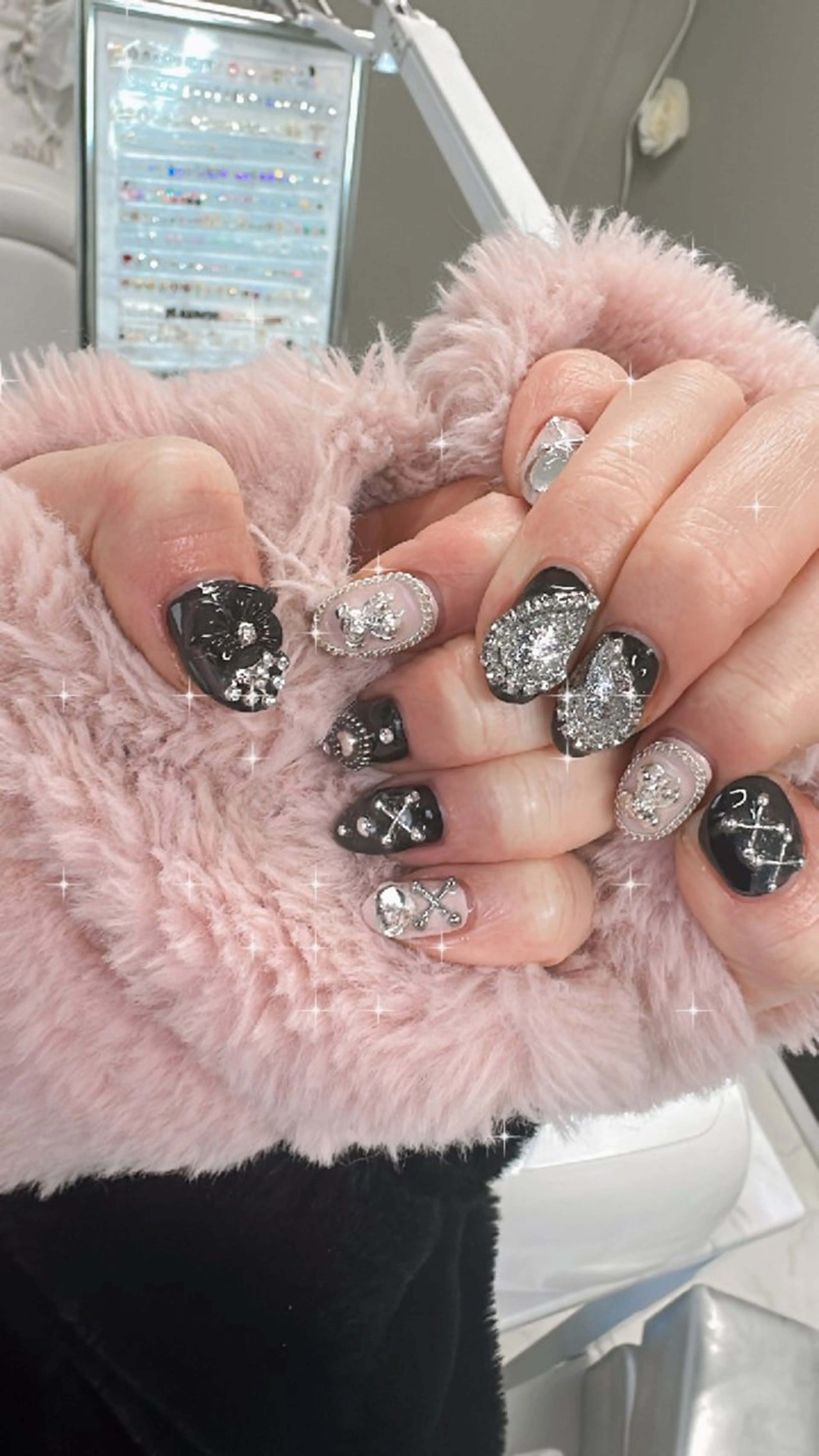 ネイル ハート 中西 美羽のネイルデザイン