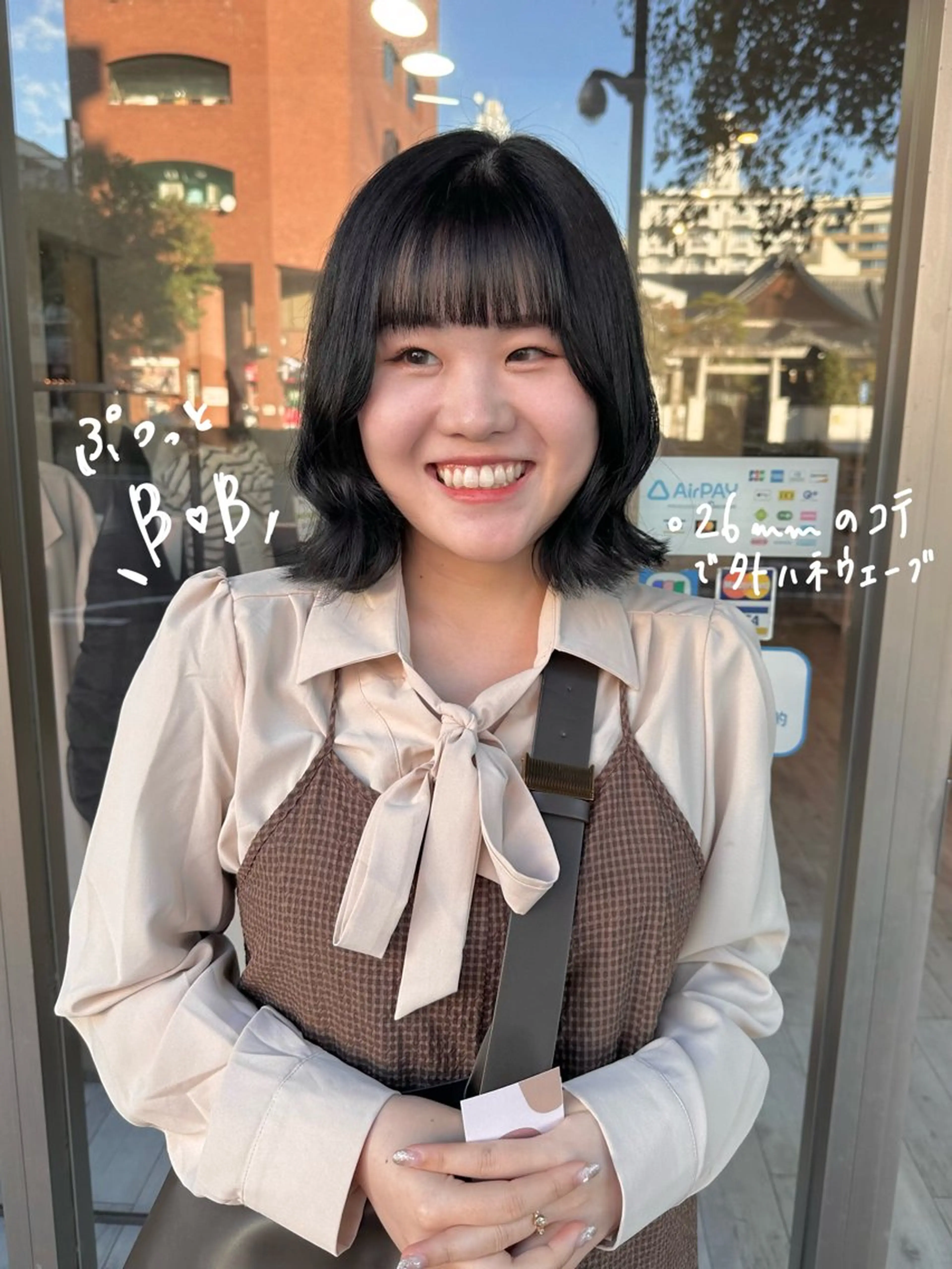 ミディアム カラー 黒髪 ネイビーカラー ボブ カット ヘアカラー トリートメント 高橋 みく/ minim 暖色のヘアスタイル