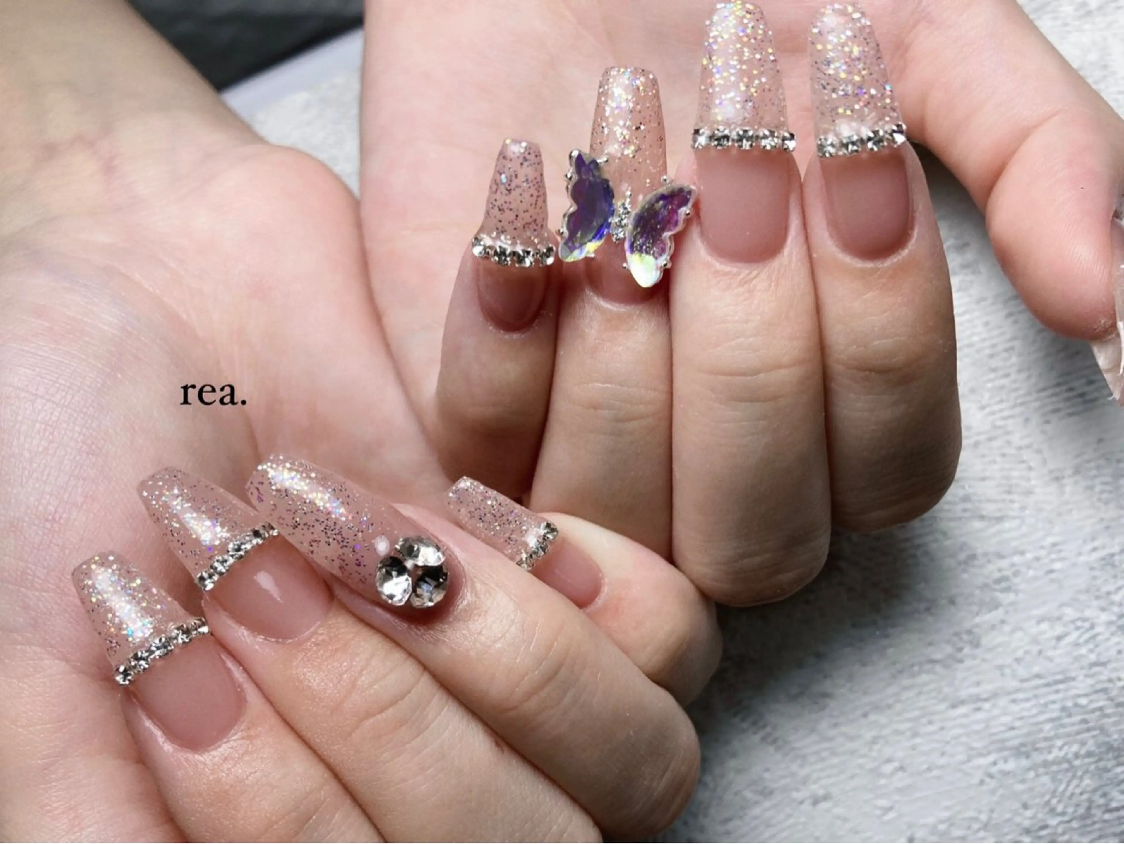 ネイル ハンドネイル フットネイル rea .のネイルデザイン