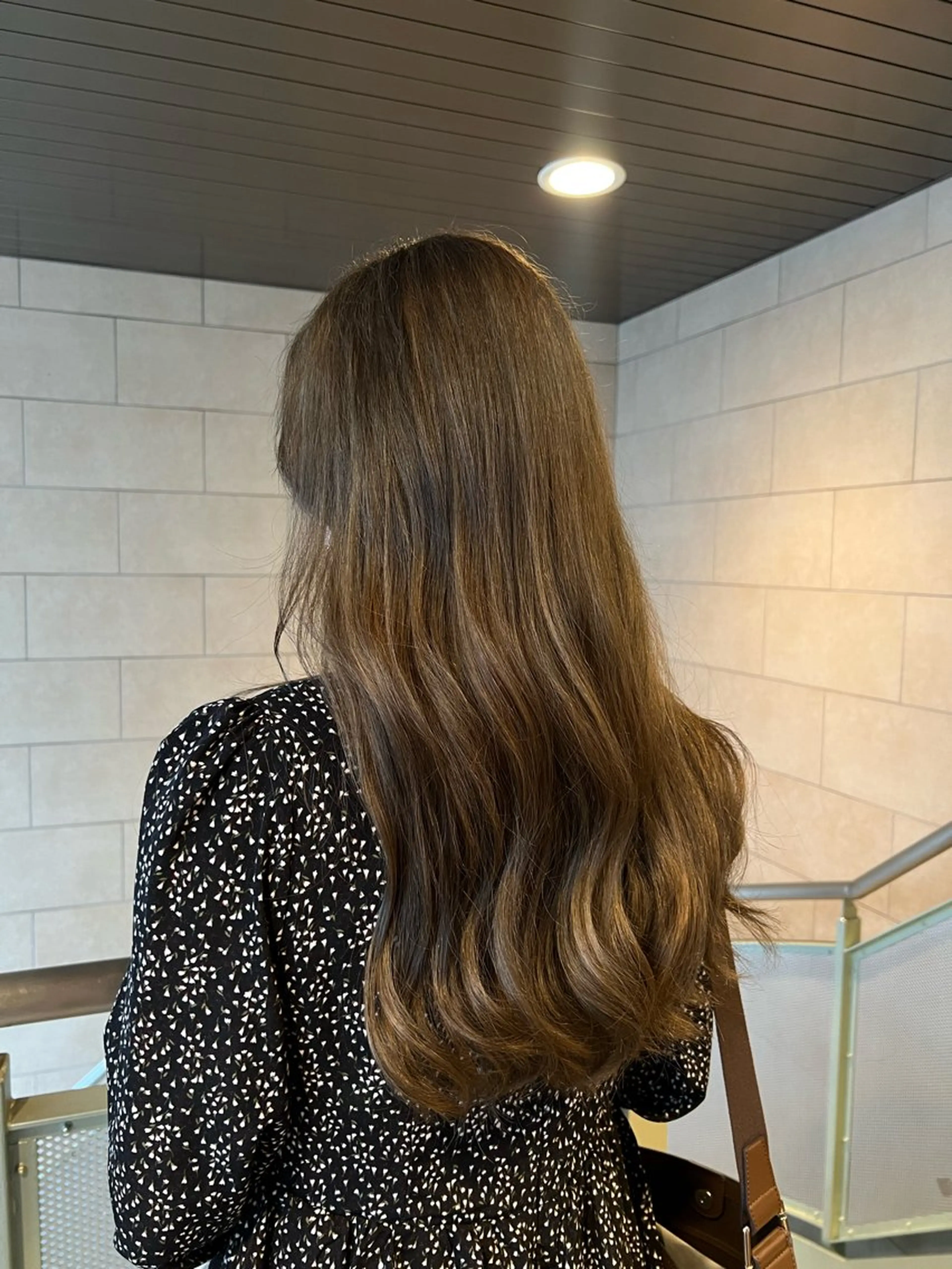 カラー 久永 菫のヘアスタイル