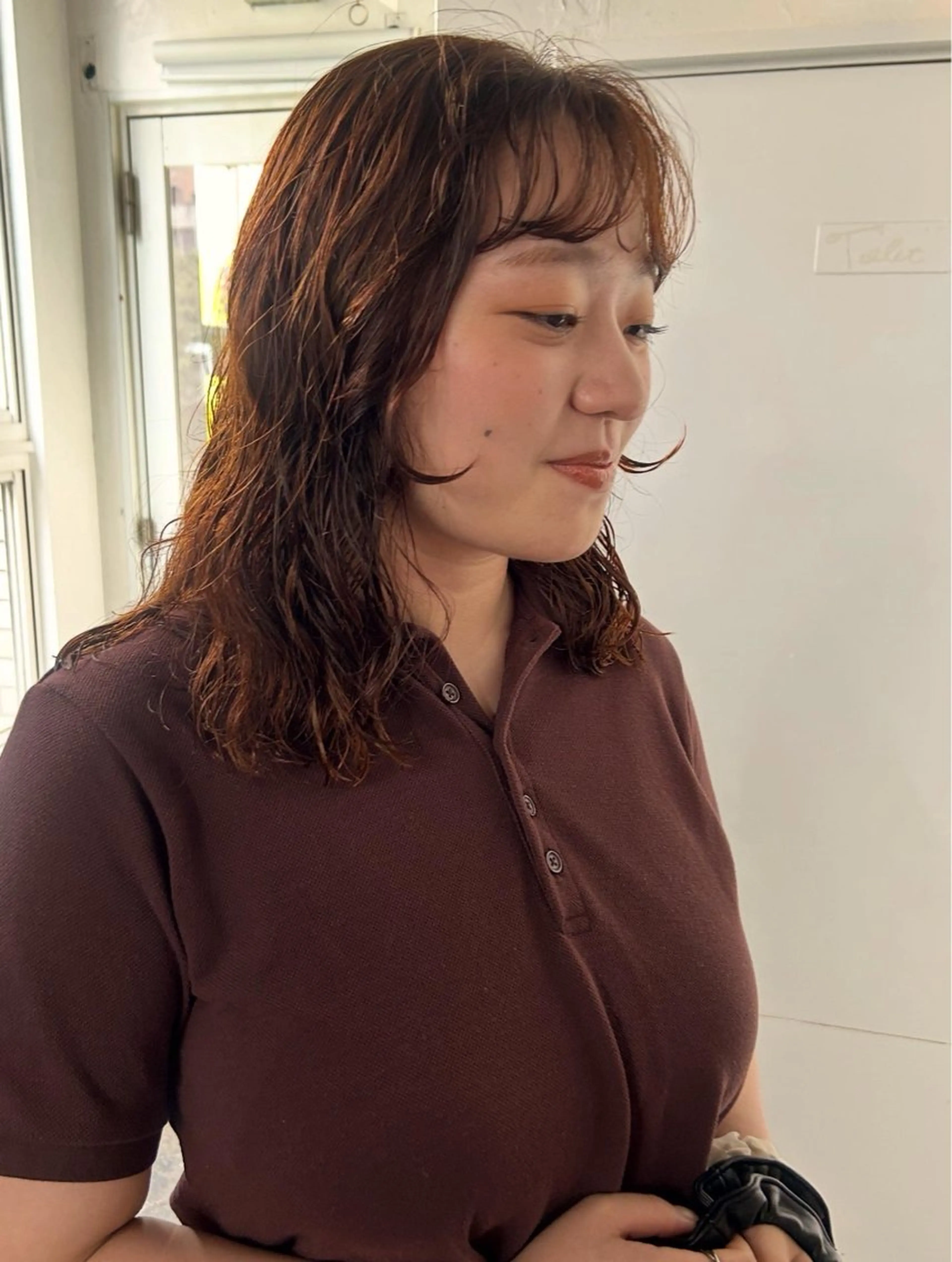 セミロング パーマ セミロングパーマ 顔周りカット レイヤーカット カット パーマ 小川真歩/パーマ /暖色オリーブのヘアスタイル