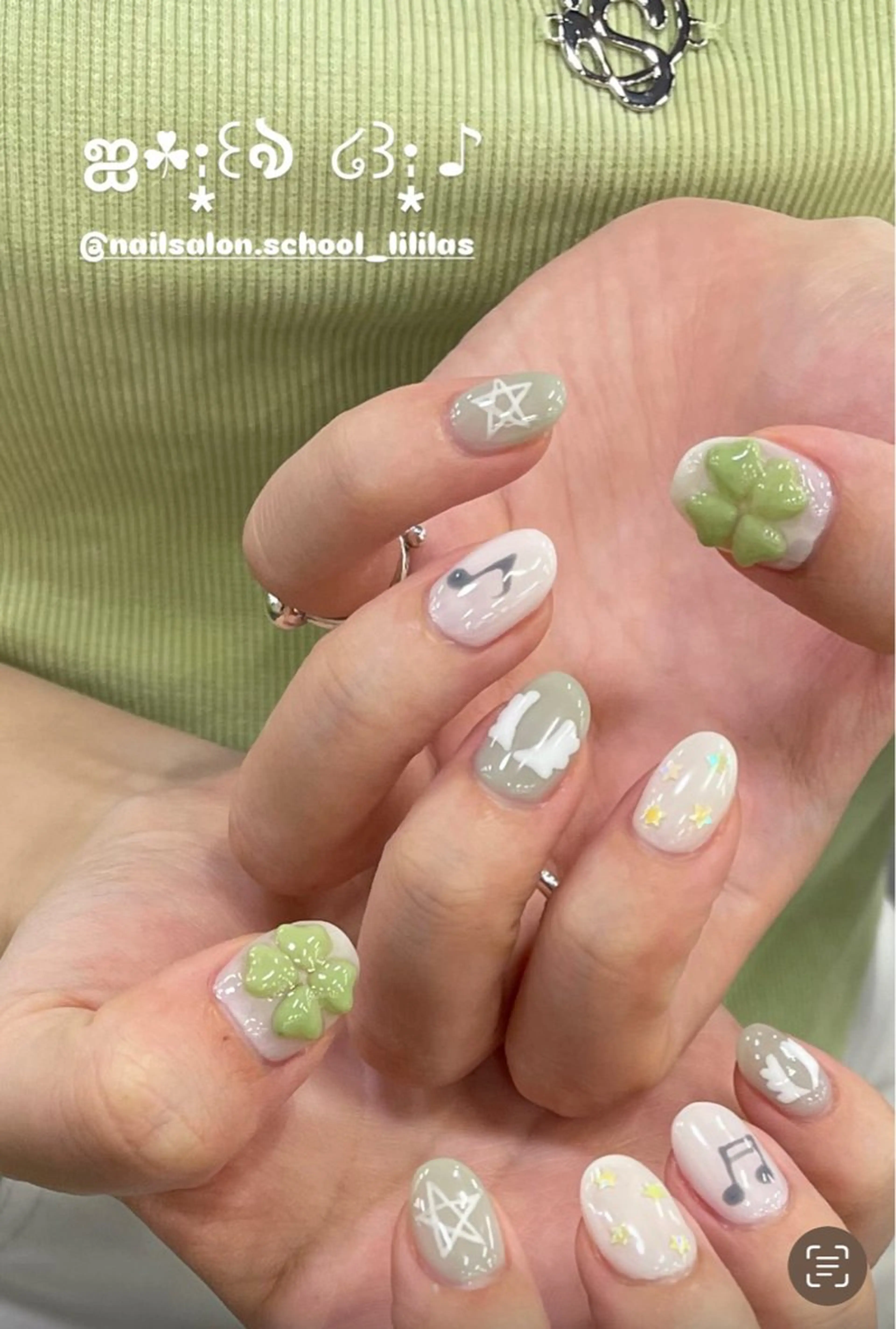 ネイル 成人式 キラキラネイル ニュアンスネイル オフィスネイル シンプルネイル Lililas サロン&スクールのネイルデザイン