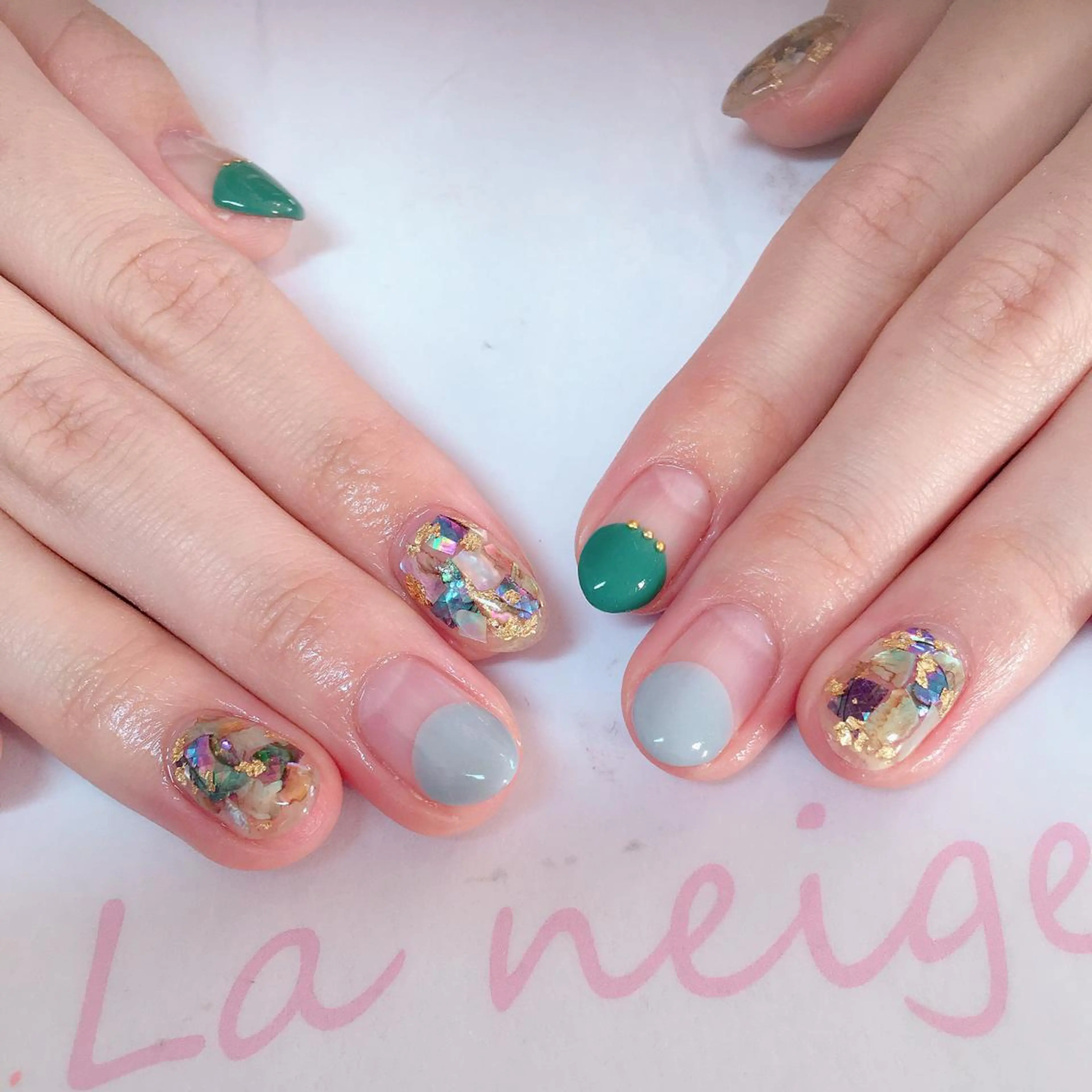 ネイル La neige* yuki 🥯🍑のネイルデザイン