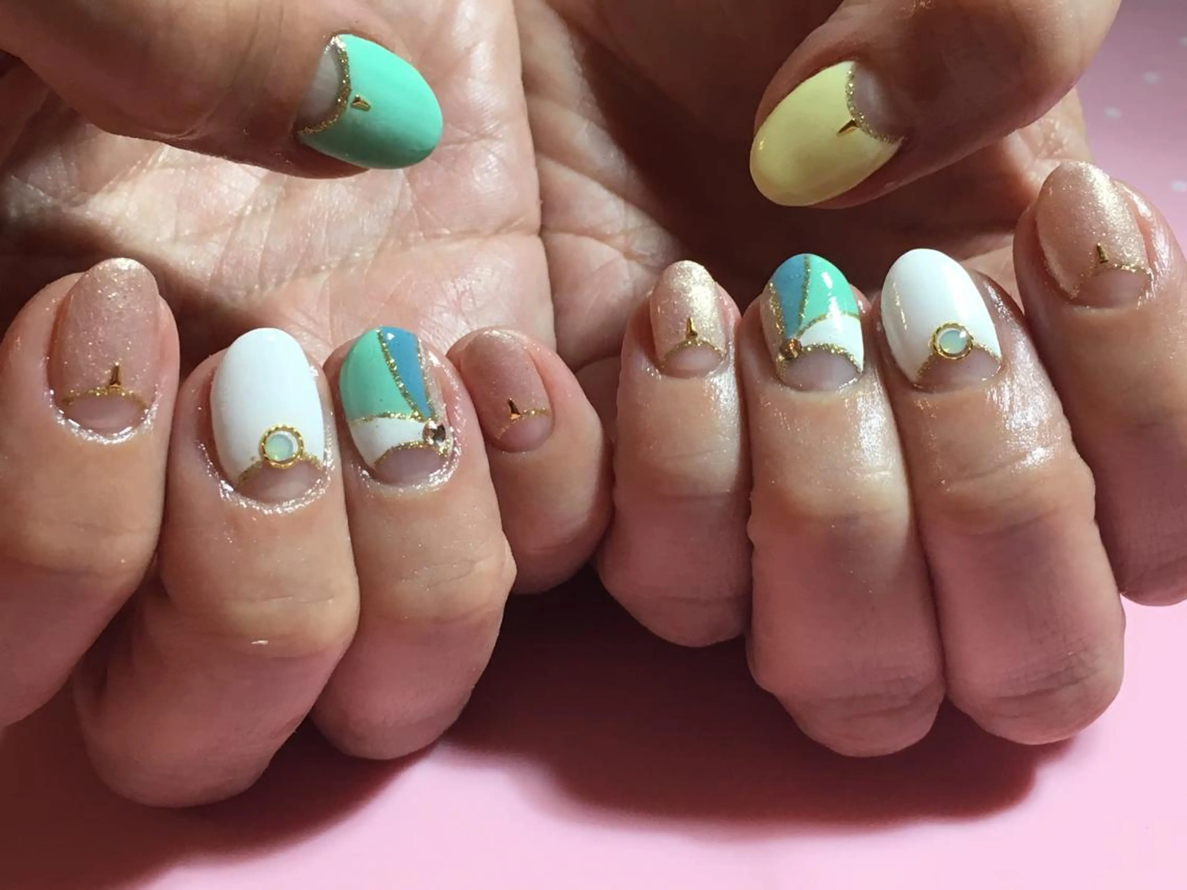 ネイル 古川 里美のネイルデザイン