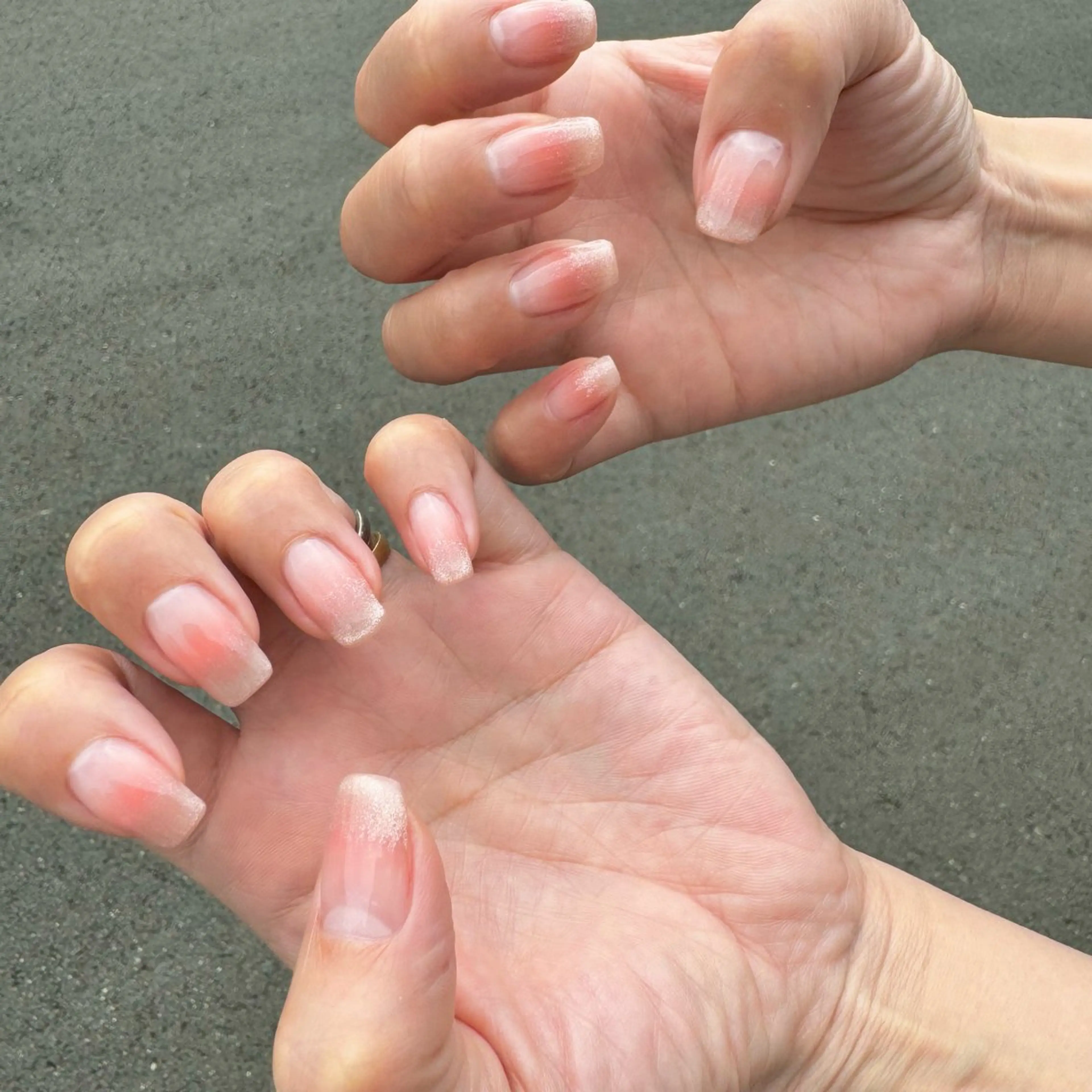 ネイル チークネイル マグネットネイル ワンホンネイル Nail Sant Esperanza by SALON DE やす所属・Sant Esperanzaのネイルデザイン