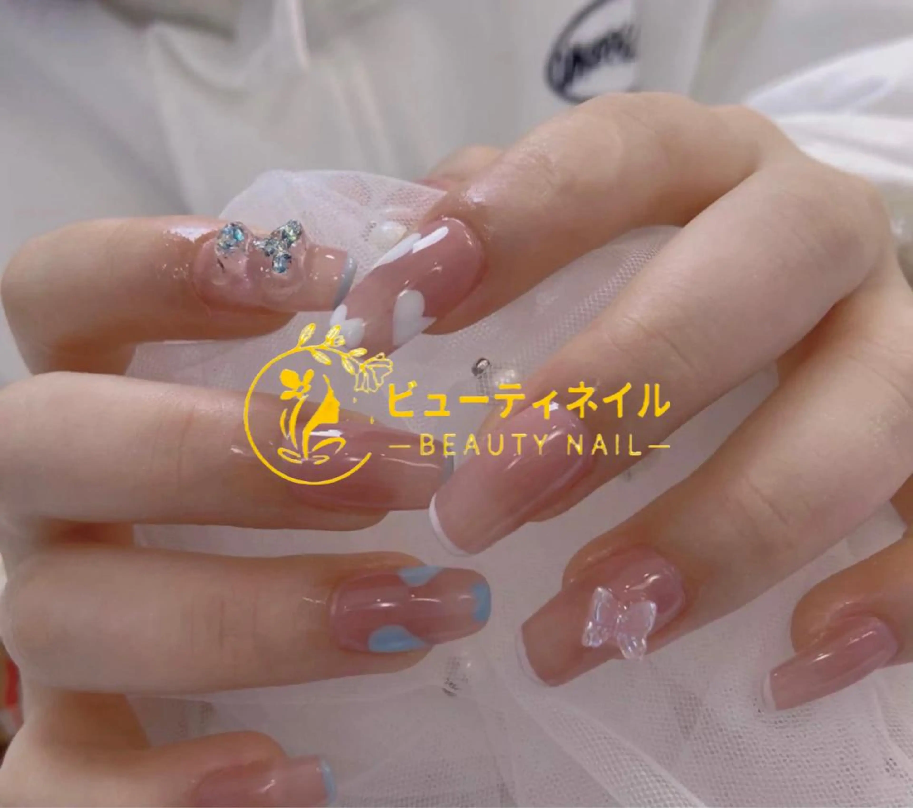 ネイル 長さ出し ジェルネイル Moonstone Salon所属・Moonstone Salonのネイルデザイン