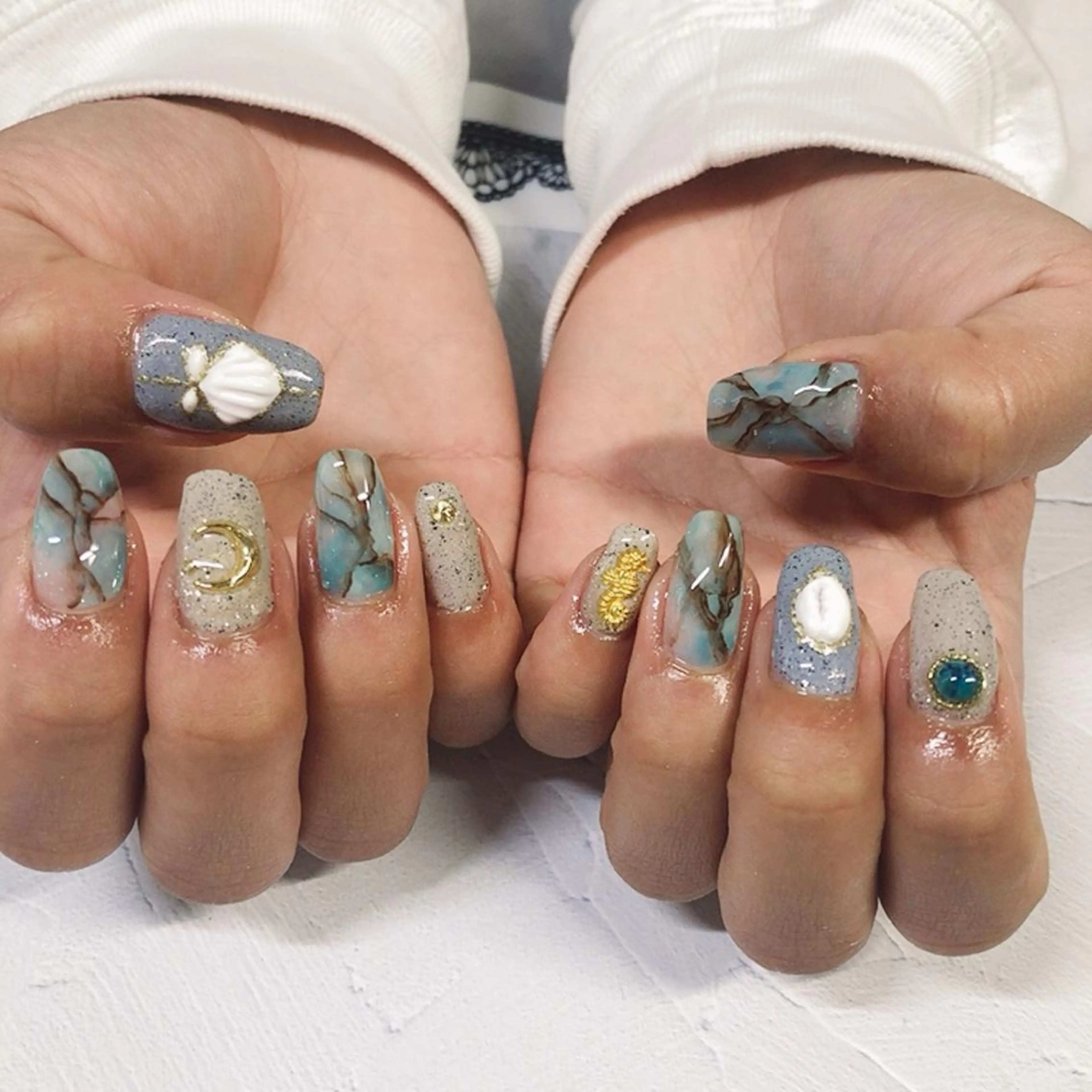 ネイル 奥園 良恵のネイルデザイン