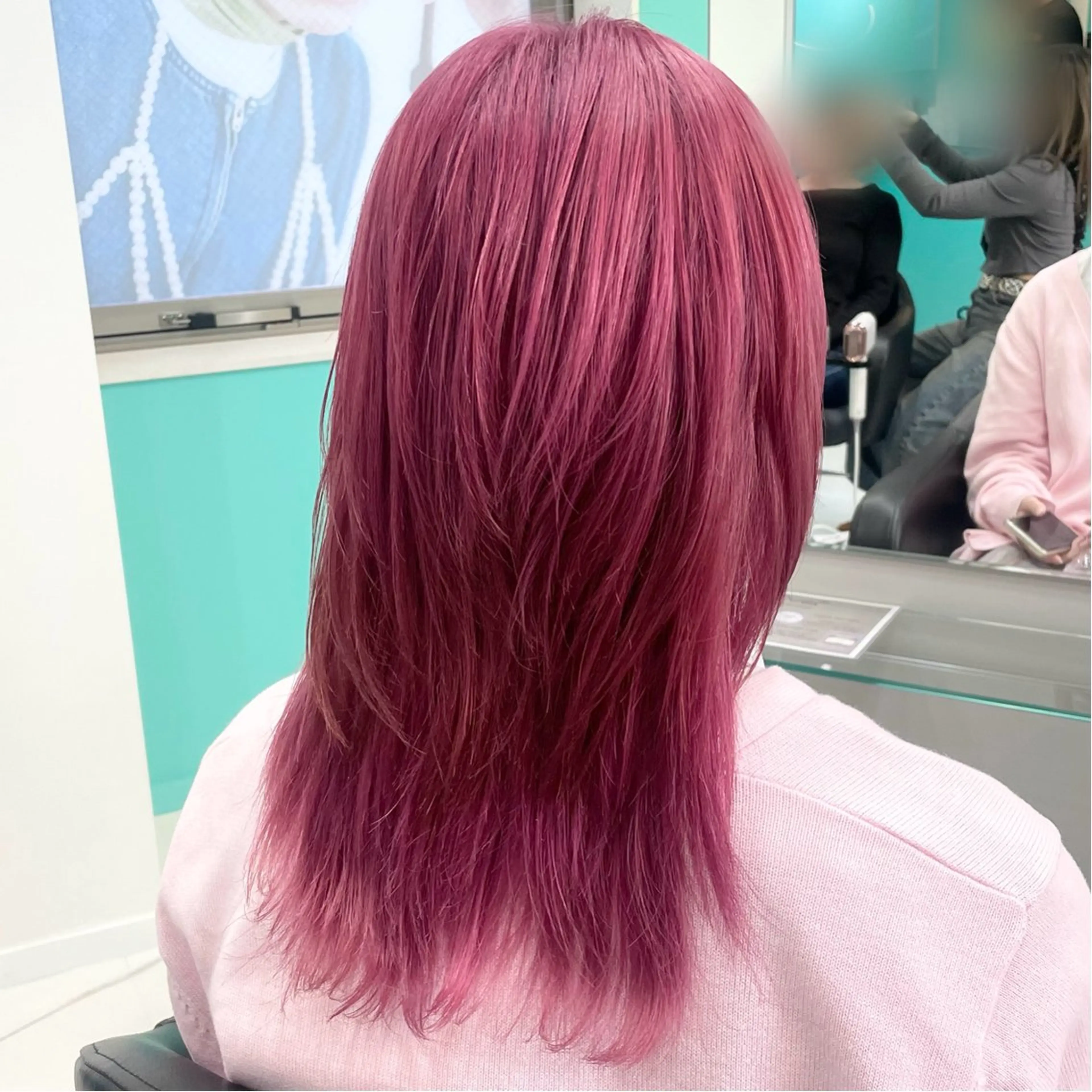 ミディアム カラー ピンクカラー Natsuki‎🤍 透明感×艶カラー🫧のヘアスタイル