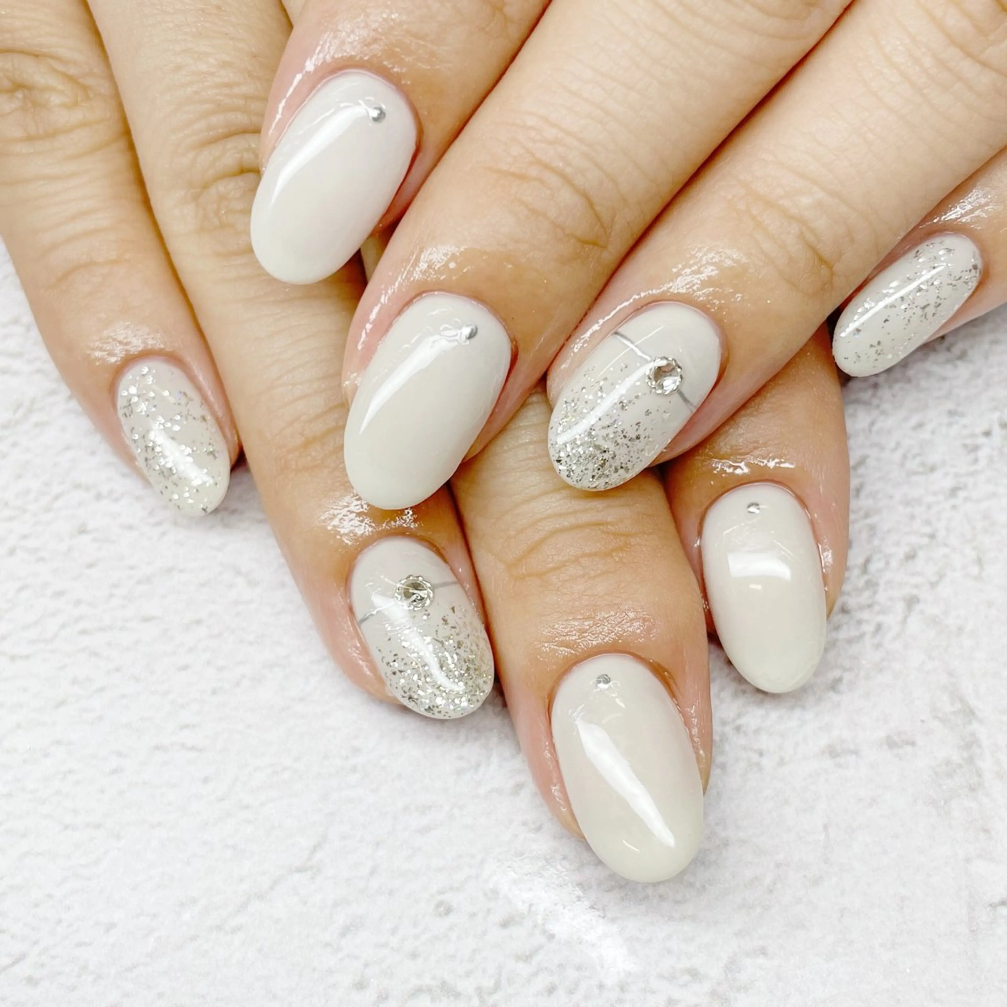 ネイル アートネイル フラッシュネイル フットネイル ジェルネイル グラデーション ハンドネイル エルモサ YURIKAのネイルデザイン