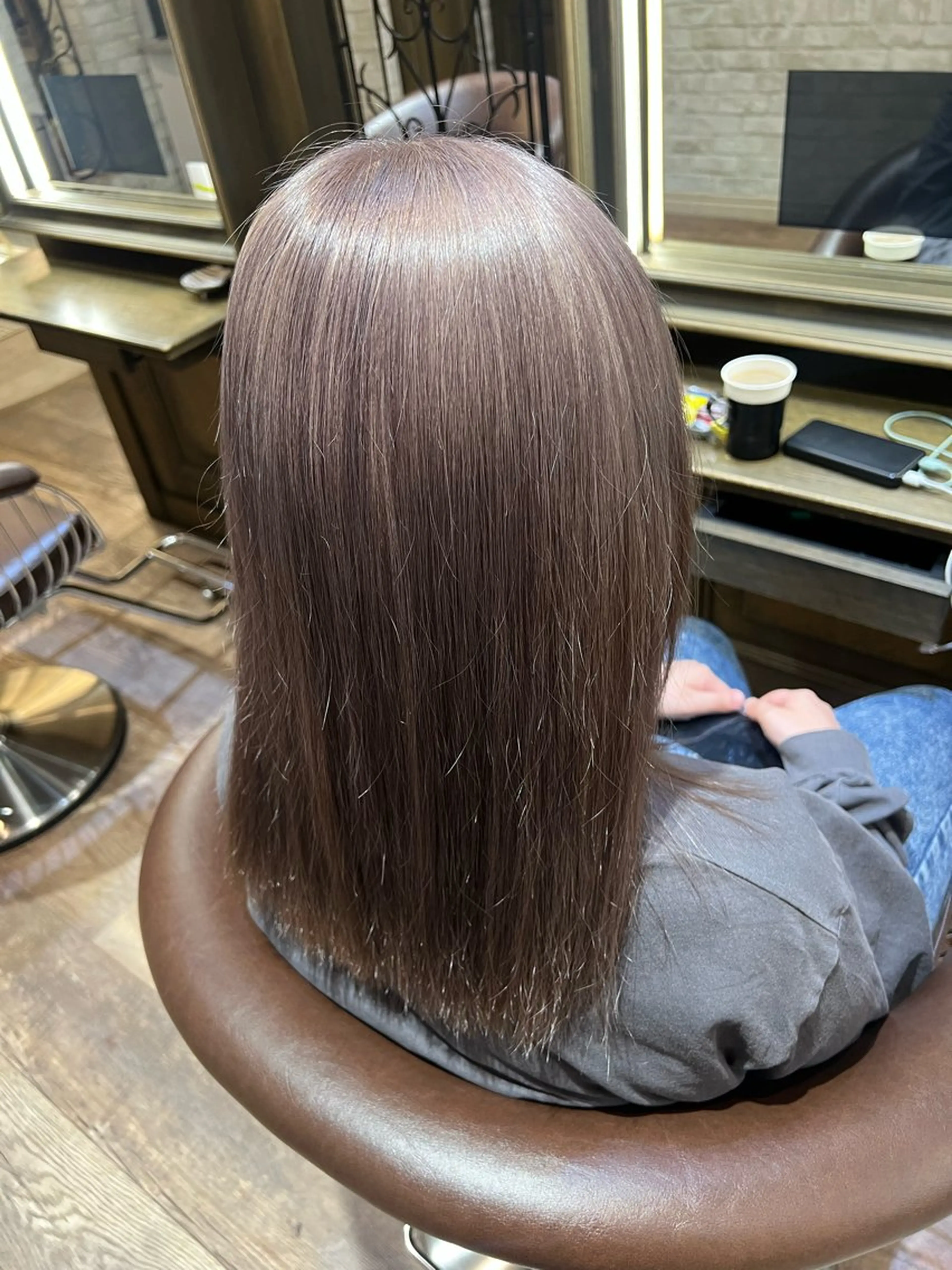 セミロング cloe仙台🌈 ヨネザワ アレンのヘアスタイル