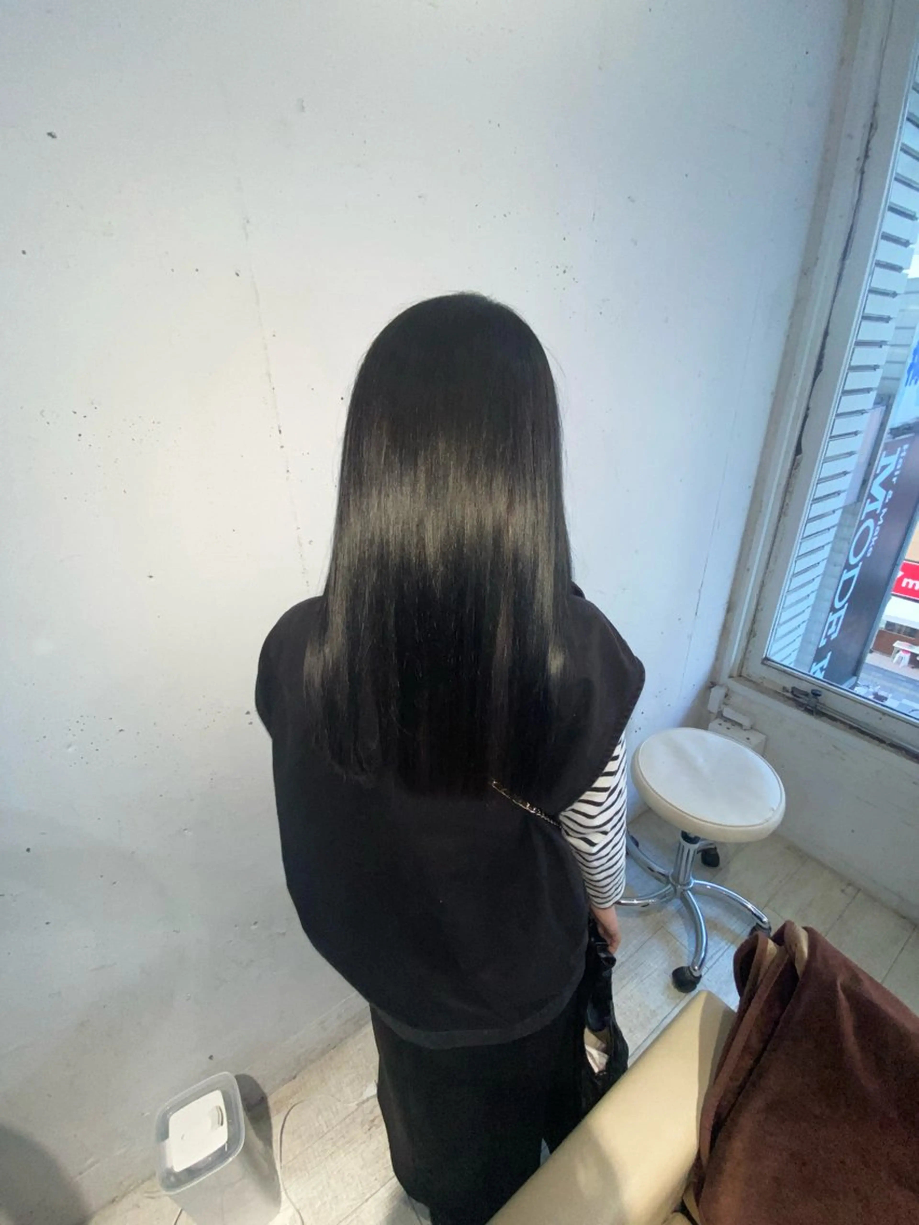 トリートメント 韓国風／ハイトーン 砂原洋介のヘアスタイル