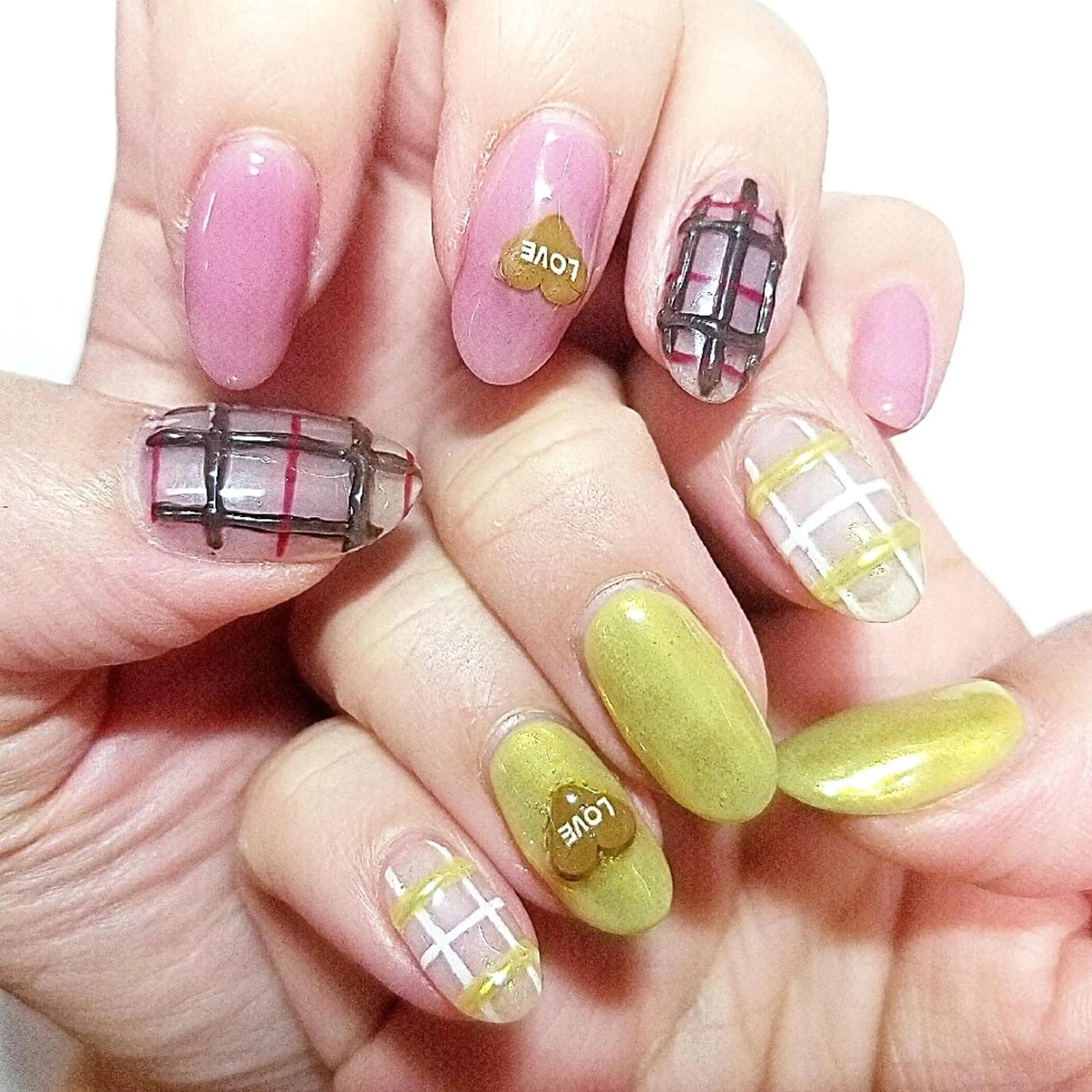 ネイル 博多ネイル ｍｉｍｉのネイルデザイン