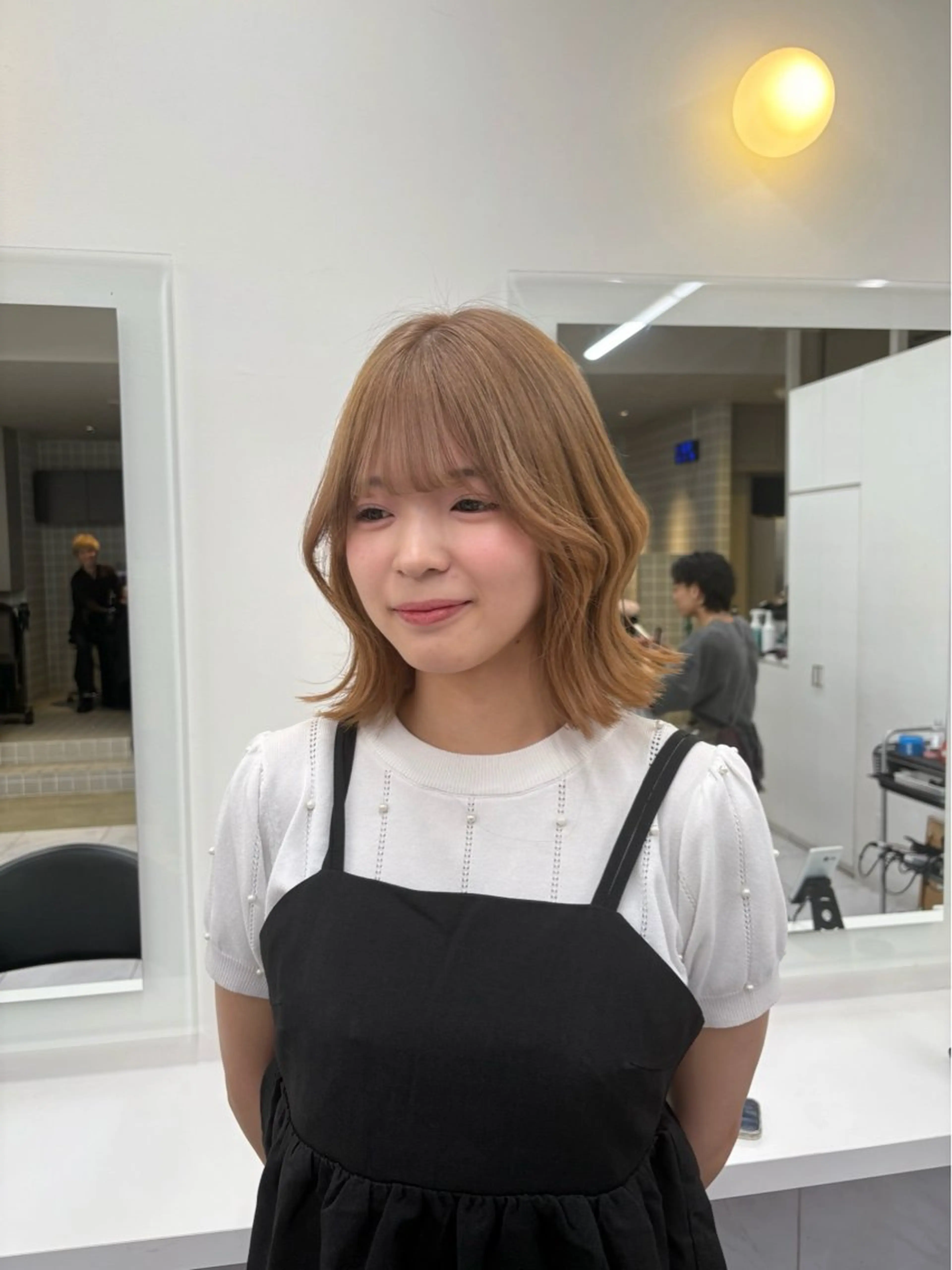カラー ヘアカラー トリートメント 透明感ベージュ🤎 ナチュラルレイヤーのヘアスタイル