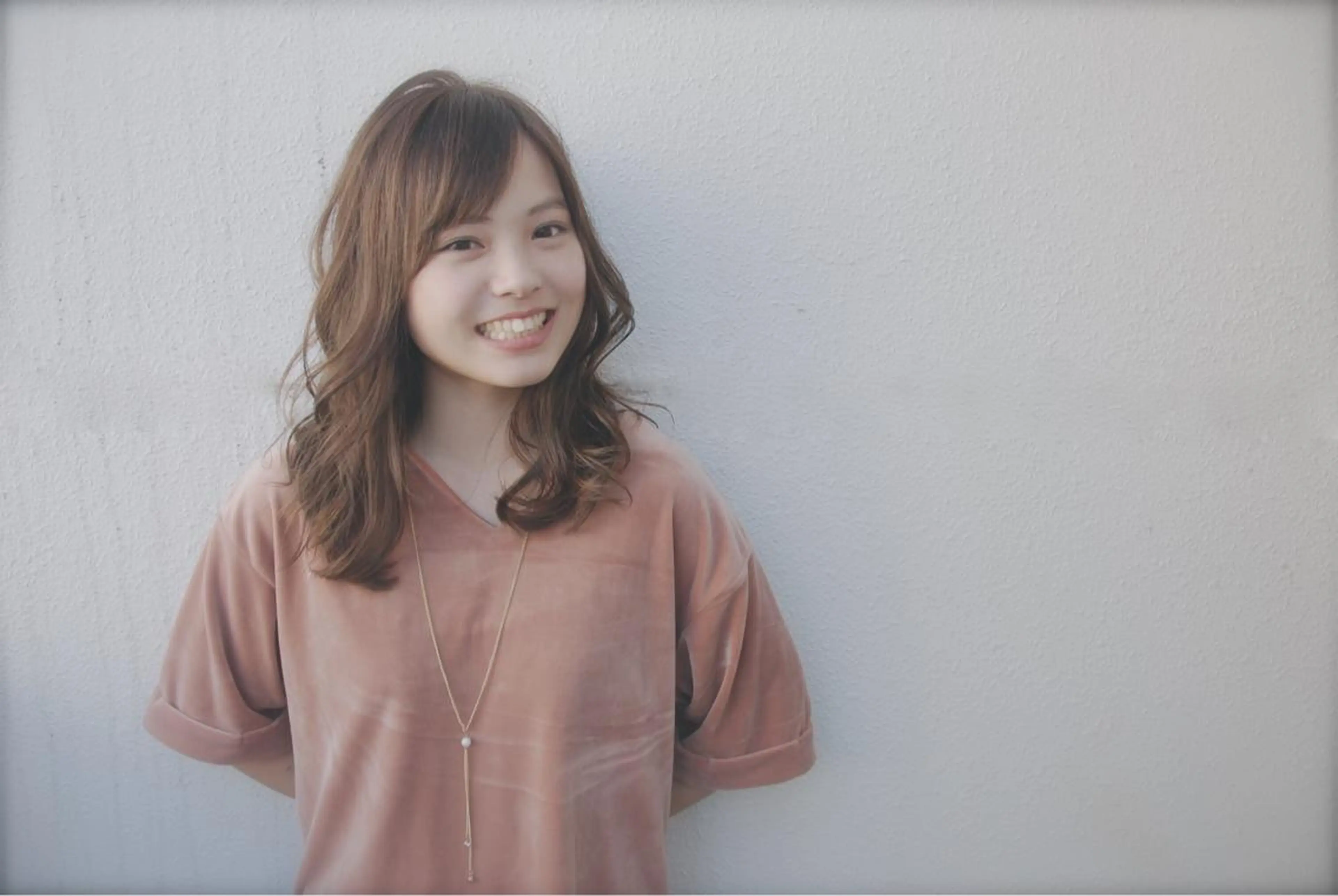 セミロング カラー アッシュ アッシュグレー アッシュグレージュ グレージュ インナーカラー/天神 ブリーチ/吉田のヘアスタイル