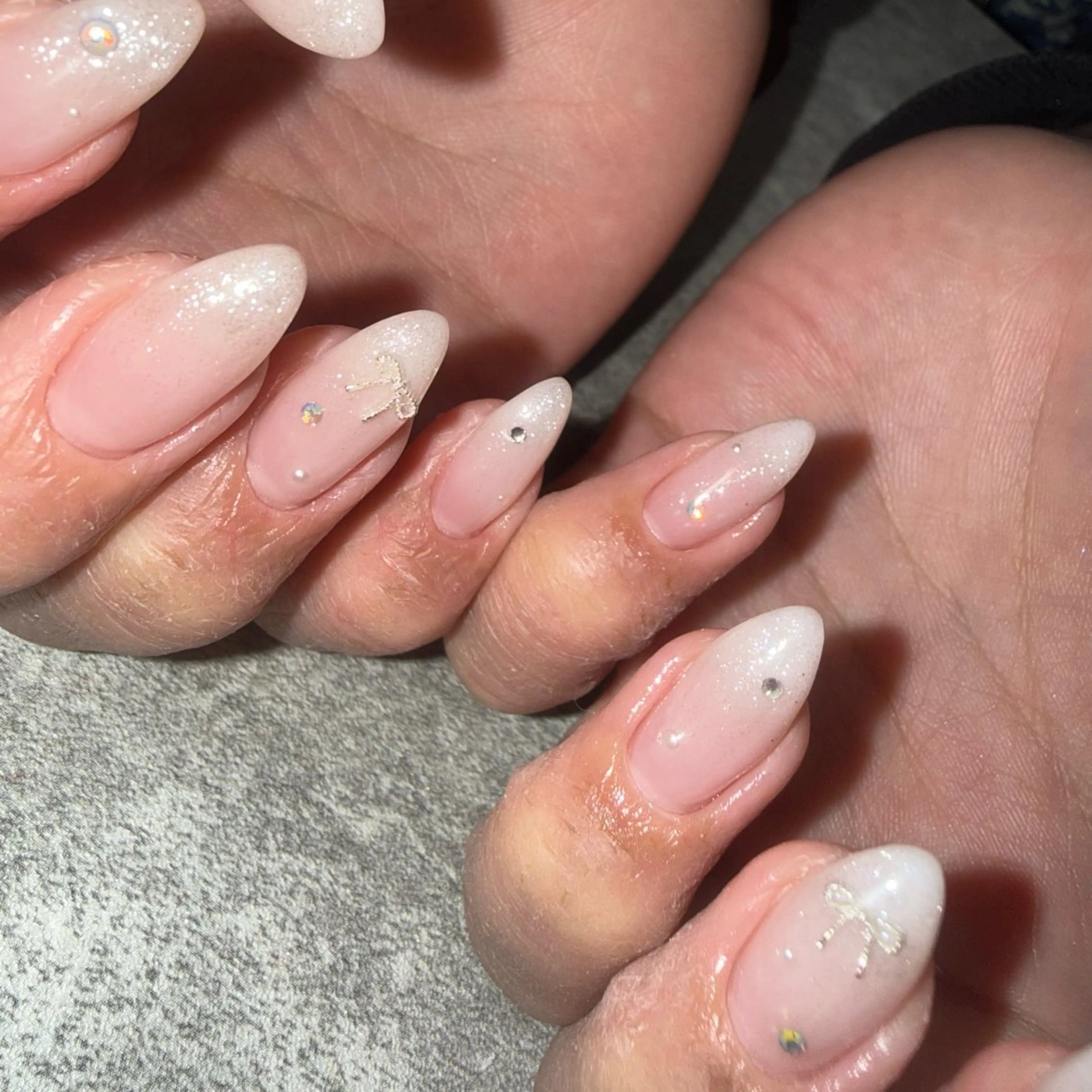 ネイル ラメ(グリッター) オフィスネイル リボン ハンドネイル yuki nail...のネイルデザイン