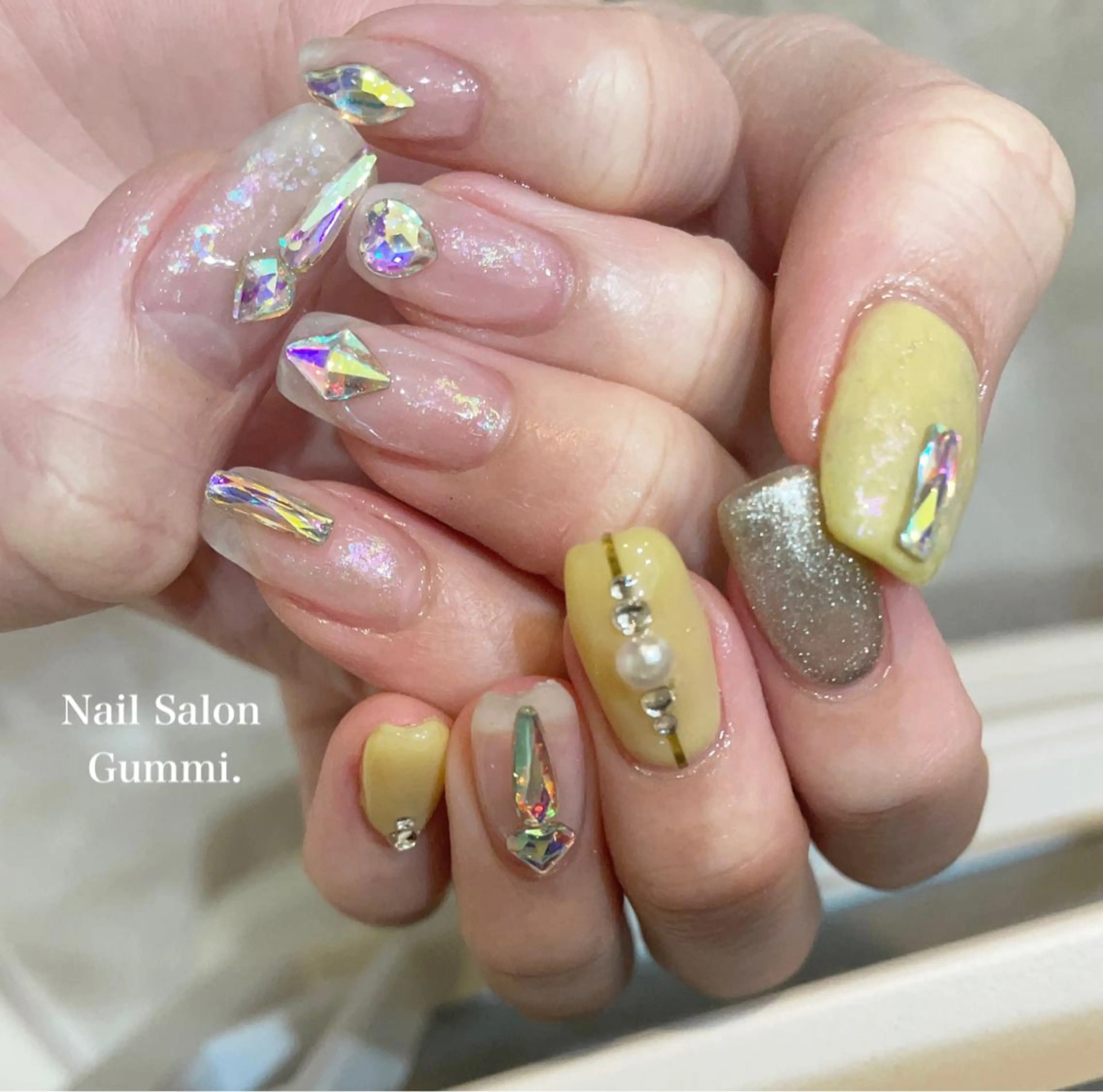 ネイル キラキラネイル 韓国ネイル ラメ(グリッター) ミラーネイル ニュアンスネイル Nail Salon Gummi.のネイルデザイン
