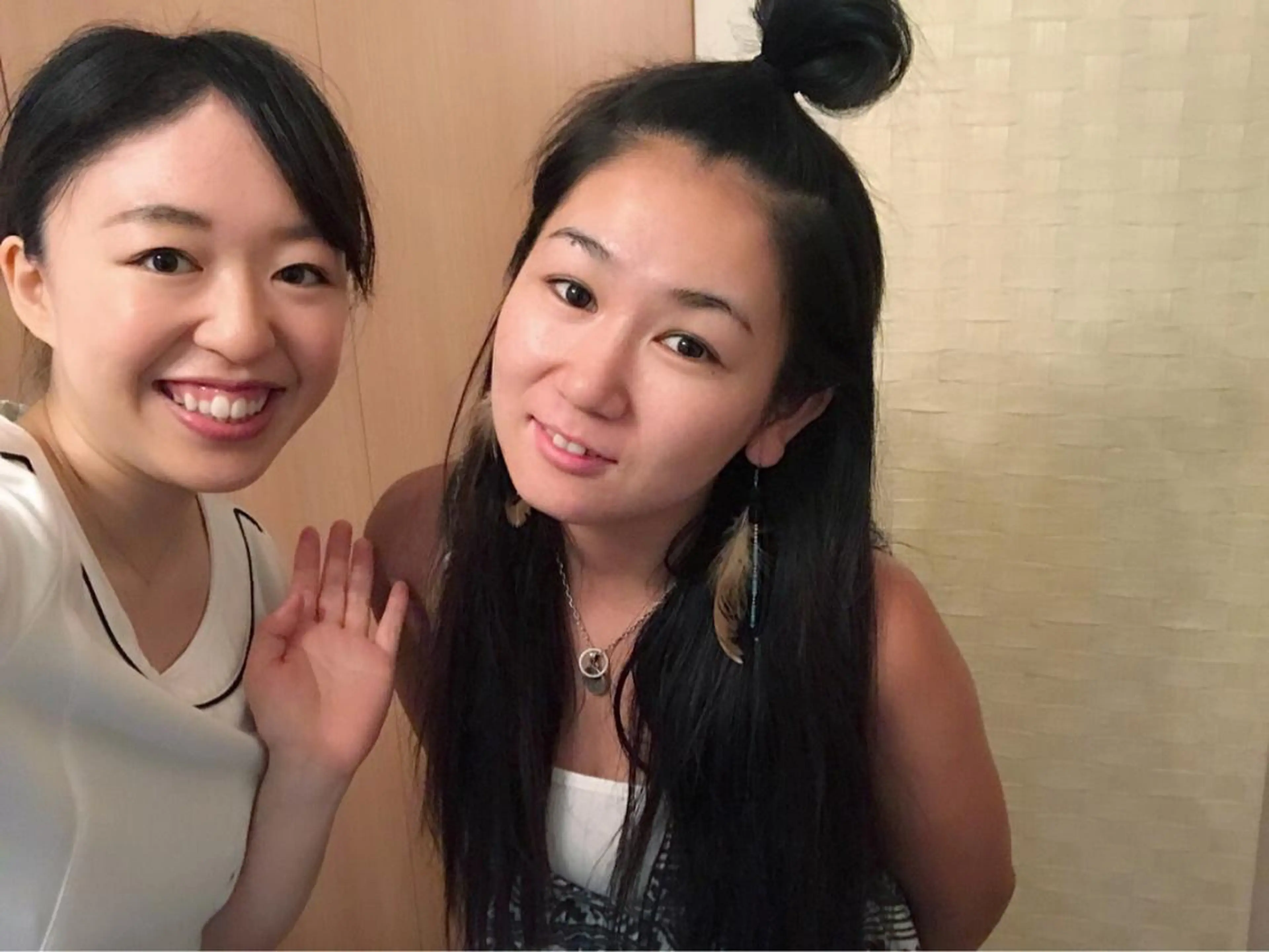 セミロング カラー エステ リラク ニキビ跡専門サロン Ａｉｎａのエステ・リラクイメージ