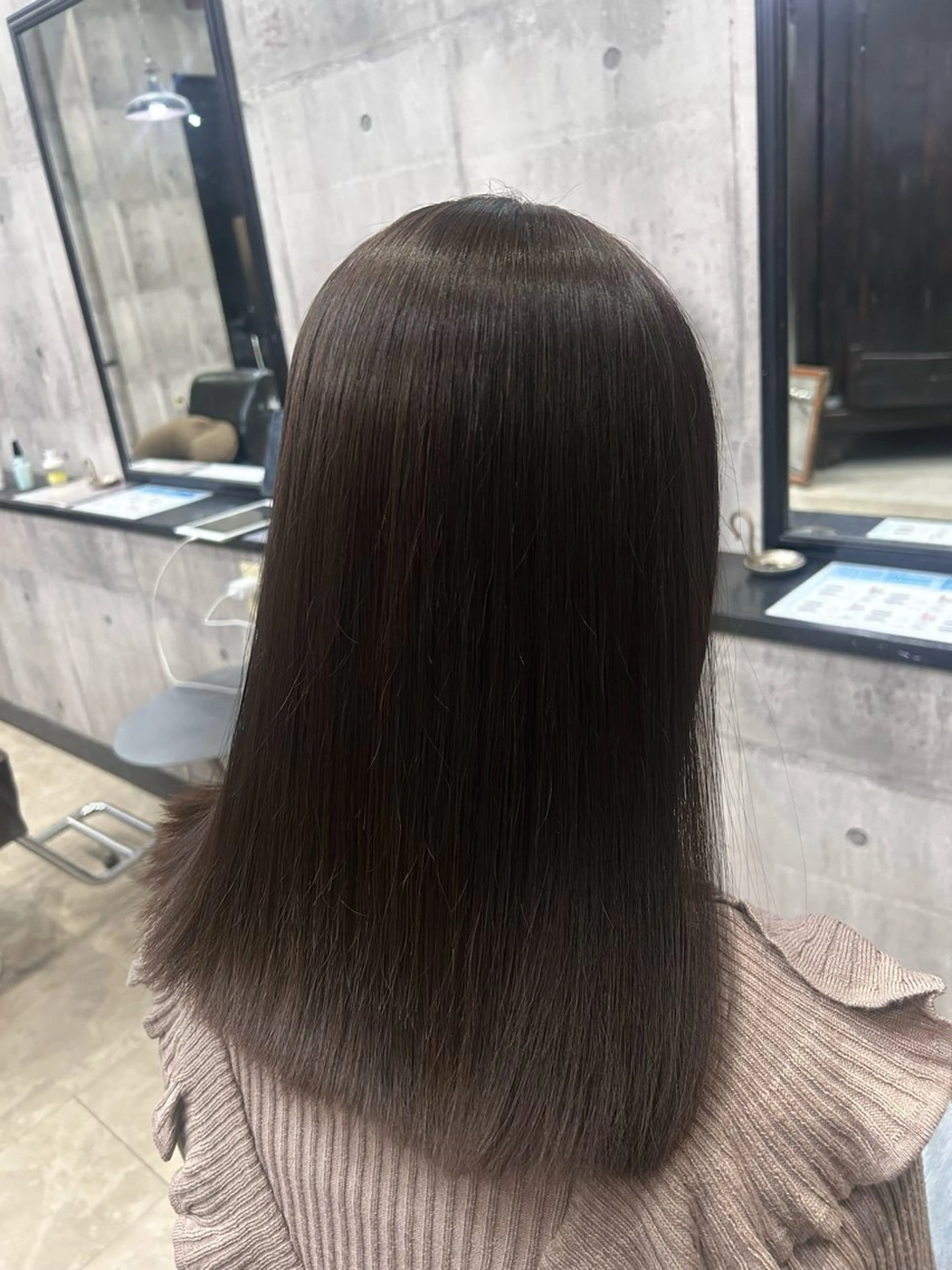 カラー ブラウンカラー Lavie moon airiのヘアスタイル