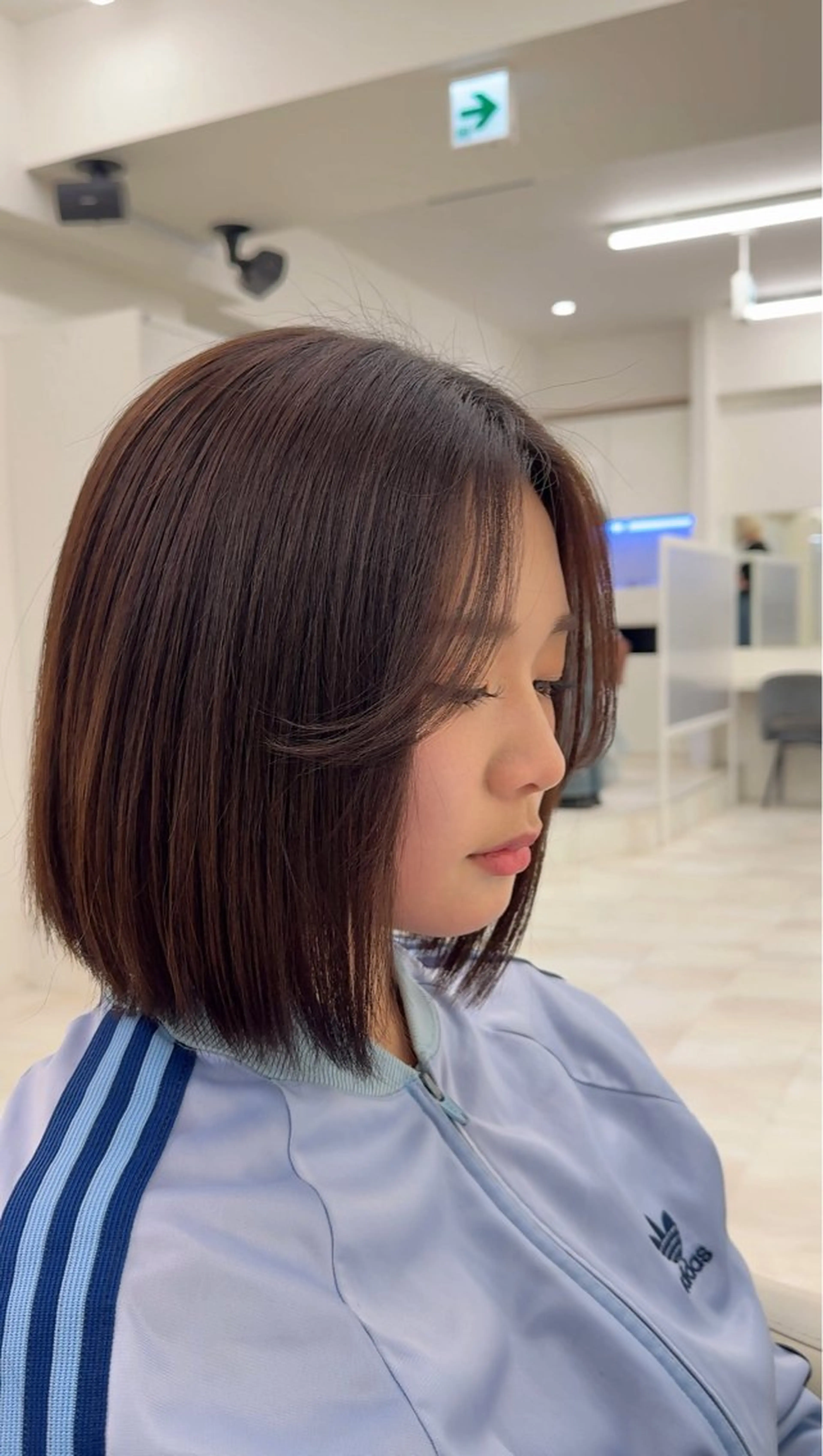 hiromu/ レイヤー/暗髪/渋谷のヘアスタイル