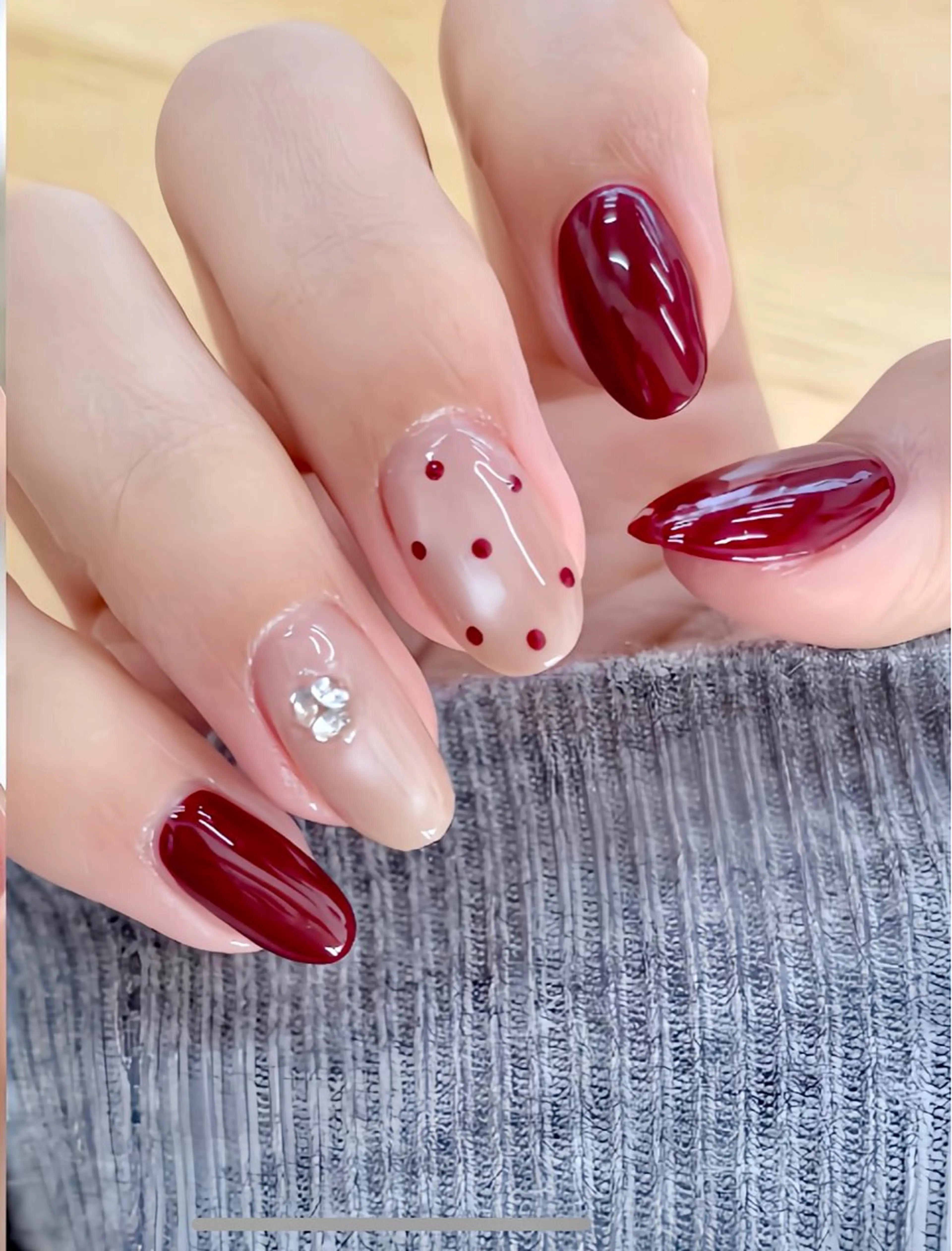 ネイル コウ ヨウのネイルデザイン