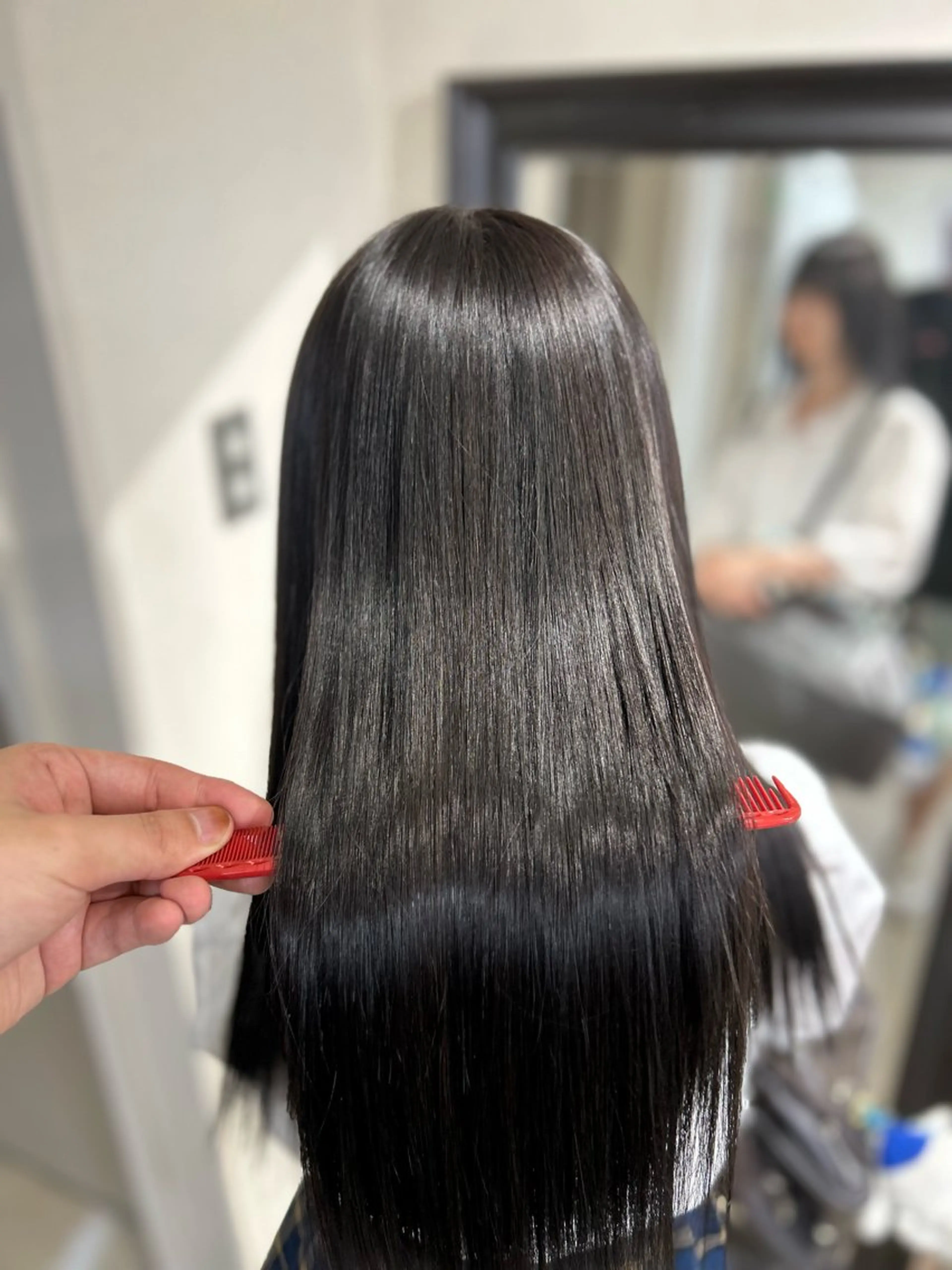 セミロング カラー エクステ×ハイトーン 🌈KEISUKEのヘアスタイル