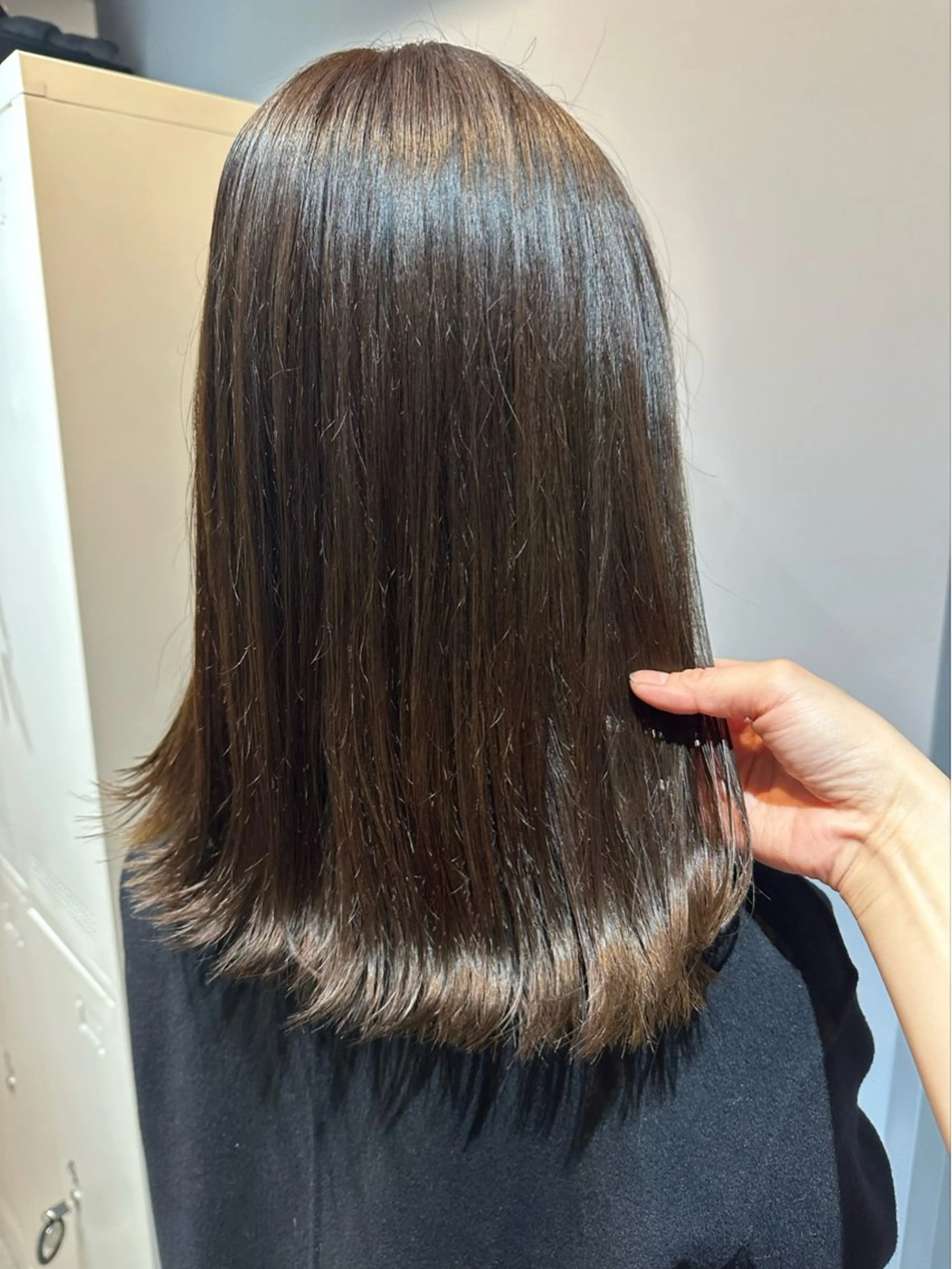 ミディアム 髪質改善 縮毛矯正 トリートメント 縮毛矯正+モテカラー 🎀✨mihoのヘアスタイル