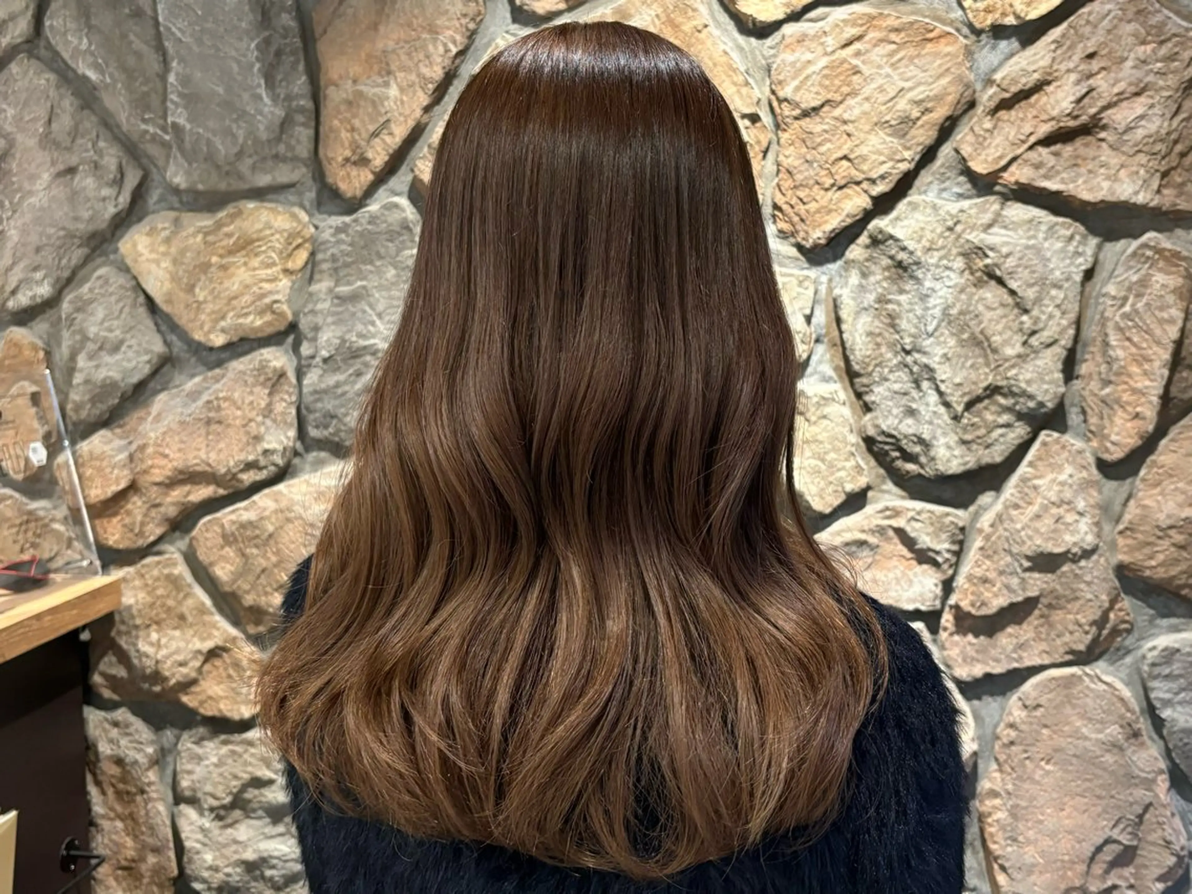 ロング ヘアカラー トリートメント 小玉 唯依のヘアスタイル