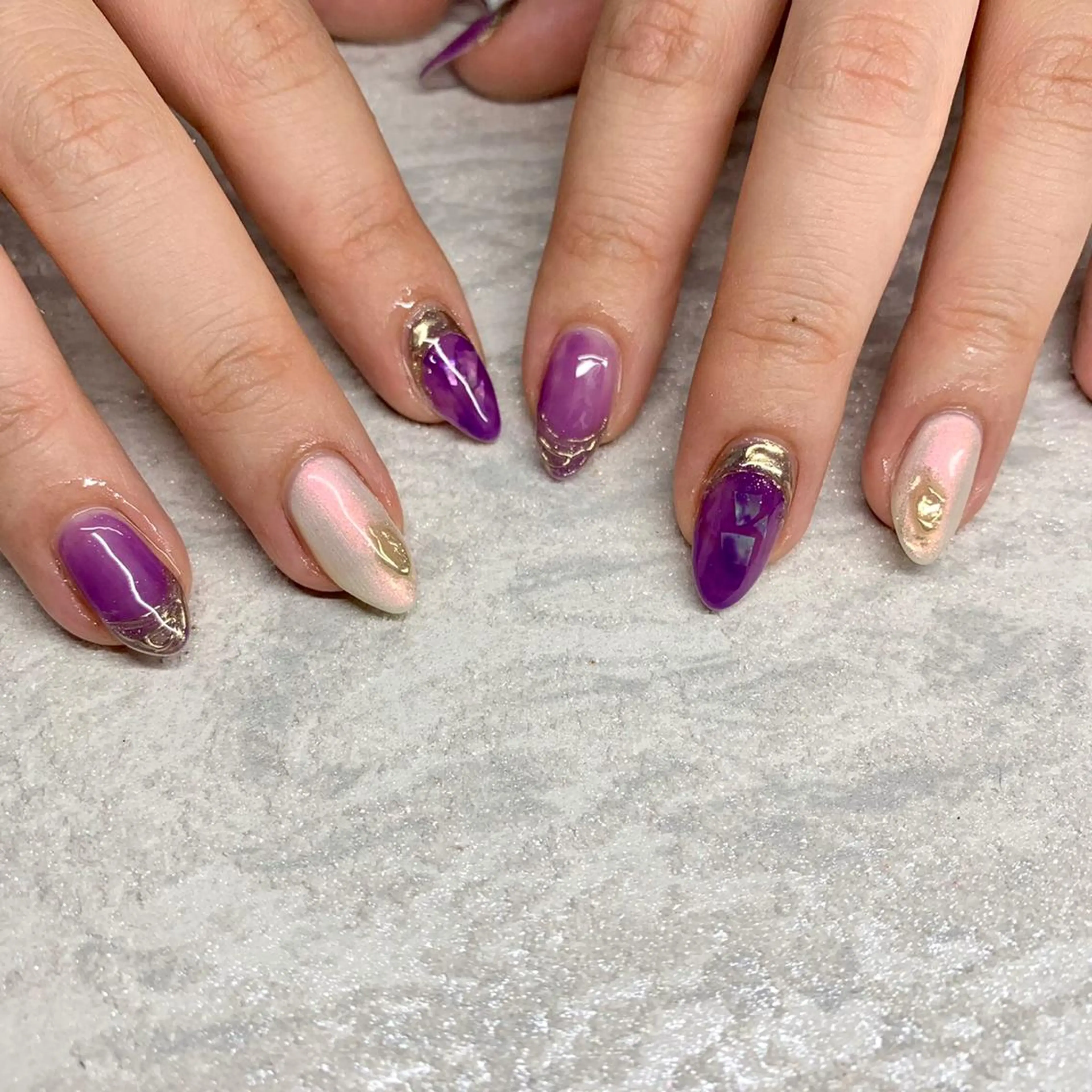 ネイル nailsalon Lithos所属・nailsalon Recontreのネイルデザイン