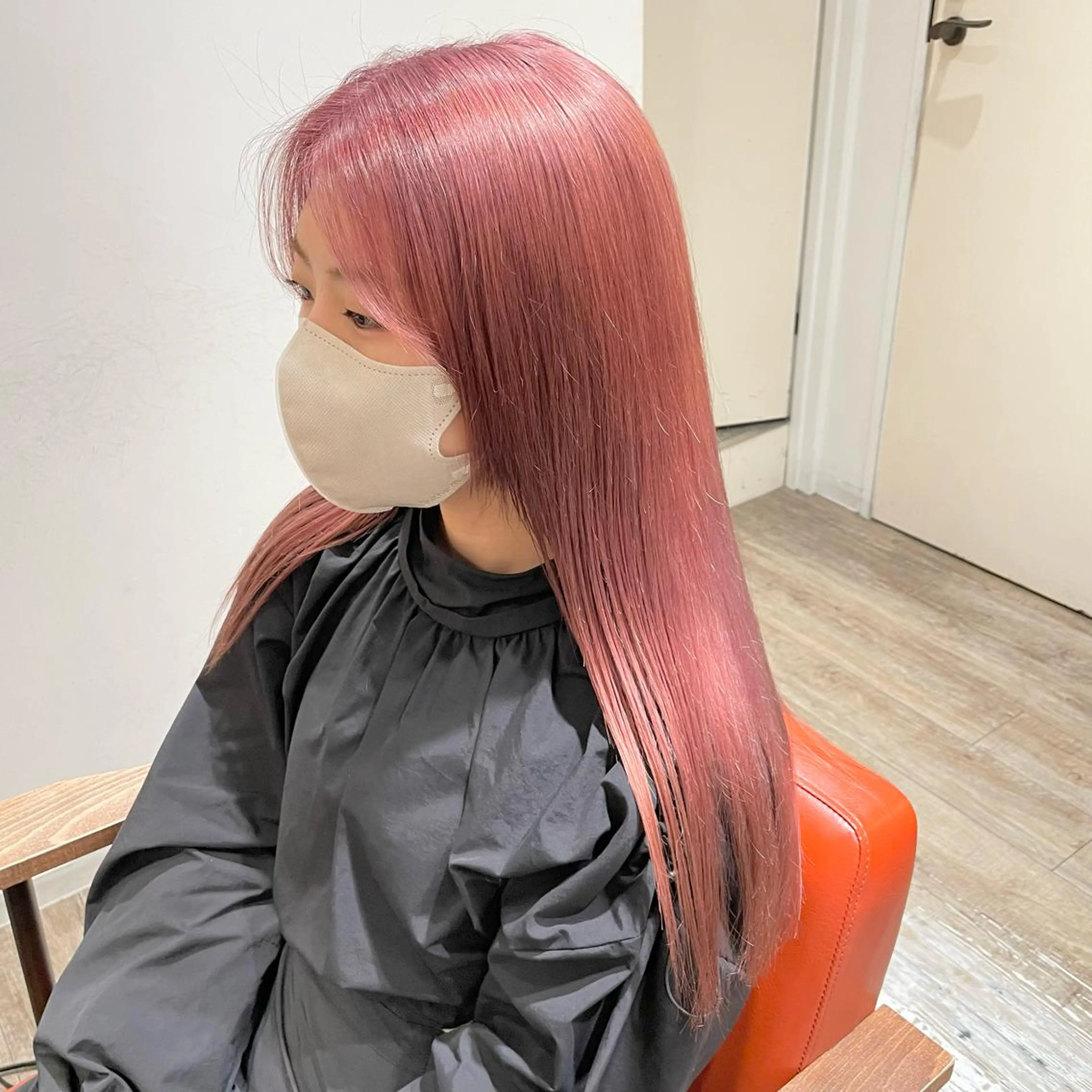 ロング カラー Blanche by artina川崎店所属・ゆう🫧 透明感/ハイトーンのヘアスタイル