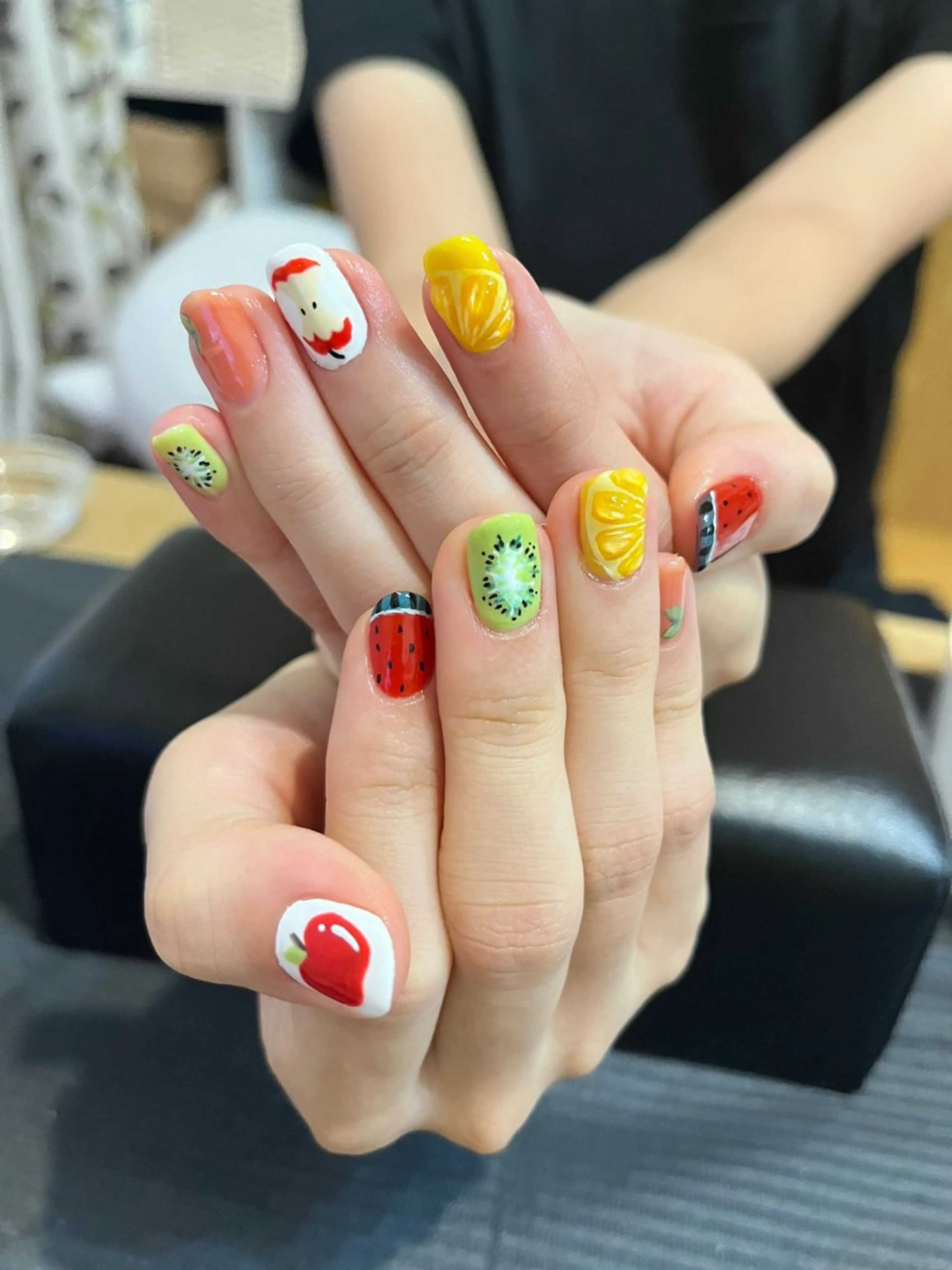 ネイル repos mikuのネイルデザイン