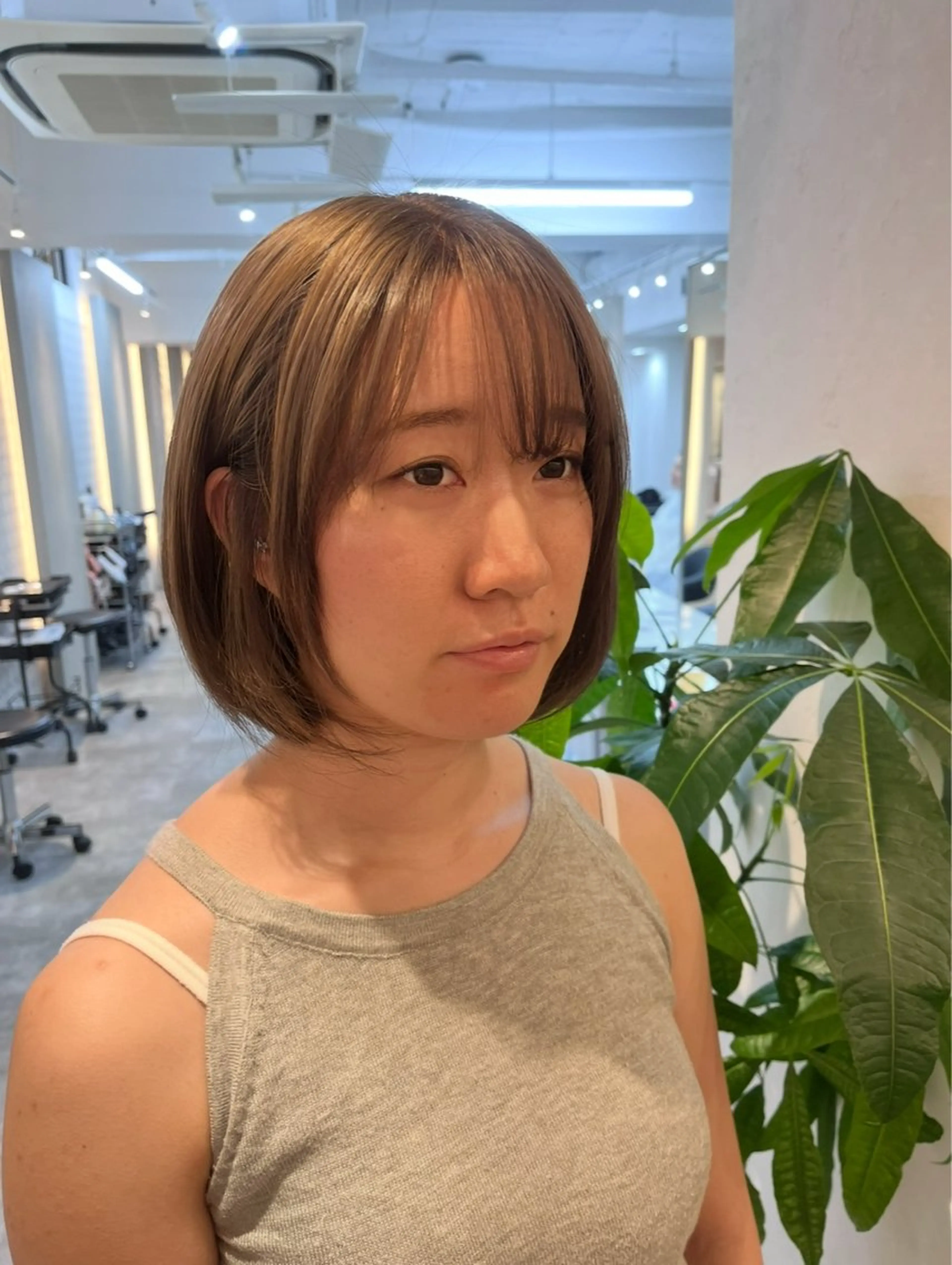 ショート カラー パーマ カット 縮毛矯正 トリートメント Ｖｉｏｔ  銀座 樋口 桃佳のヘアスタイル