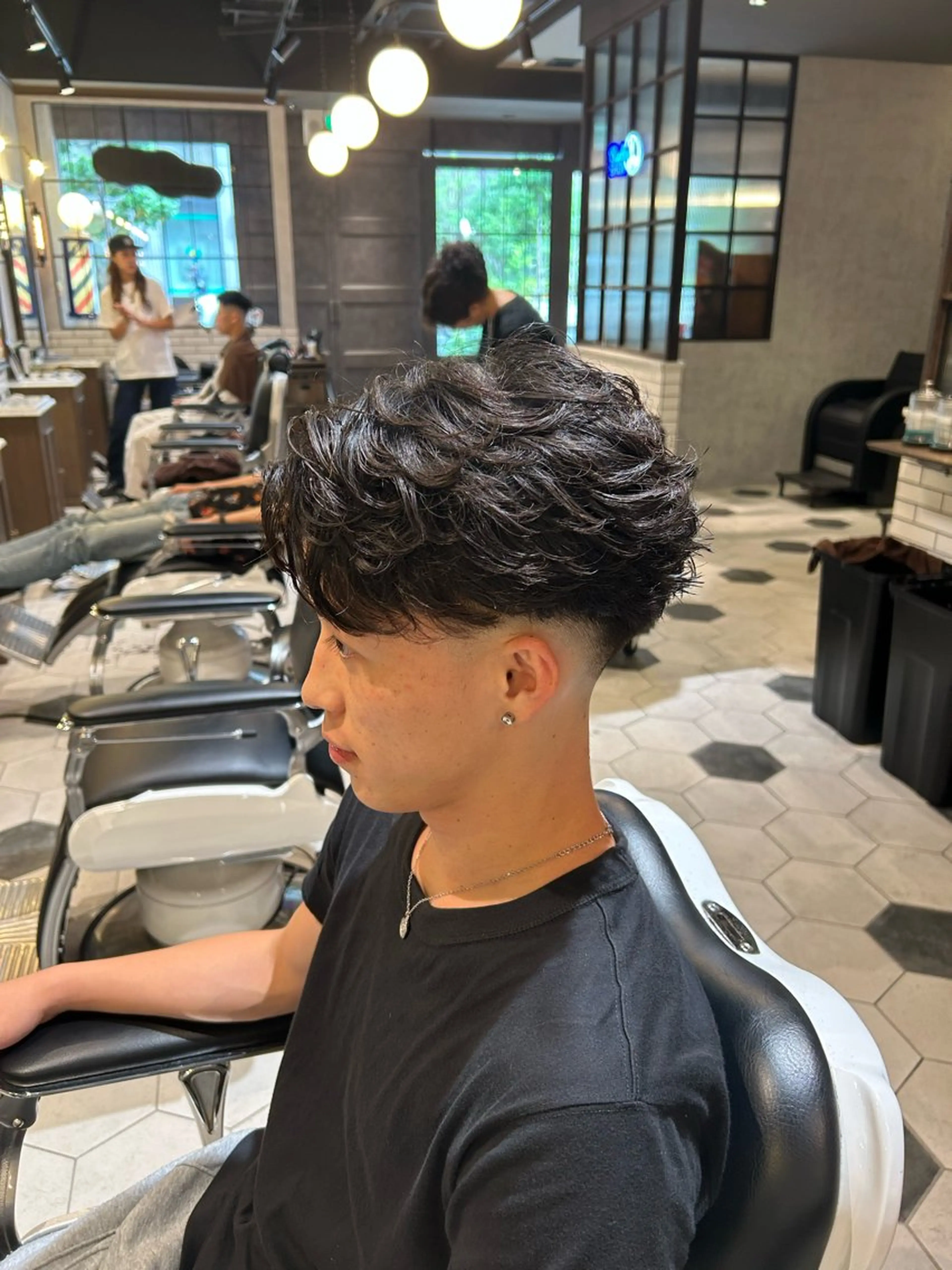 カット＋フェザーパーマの写真