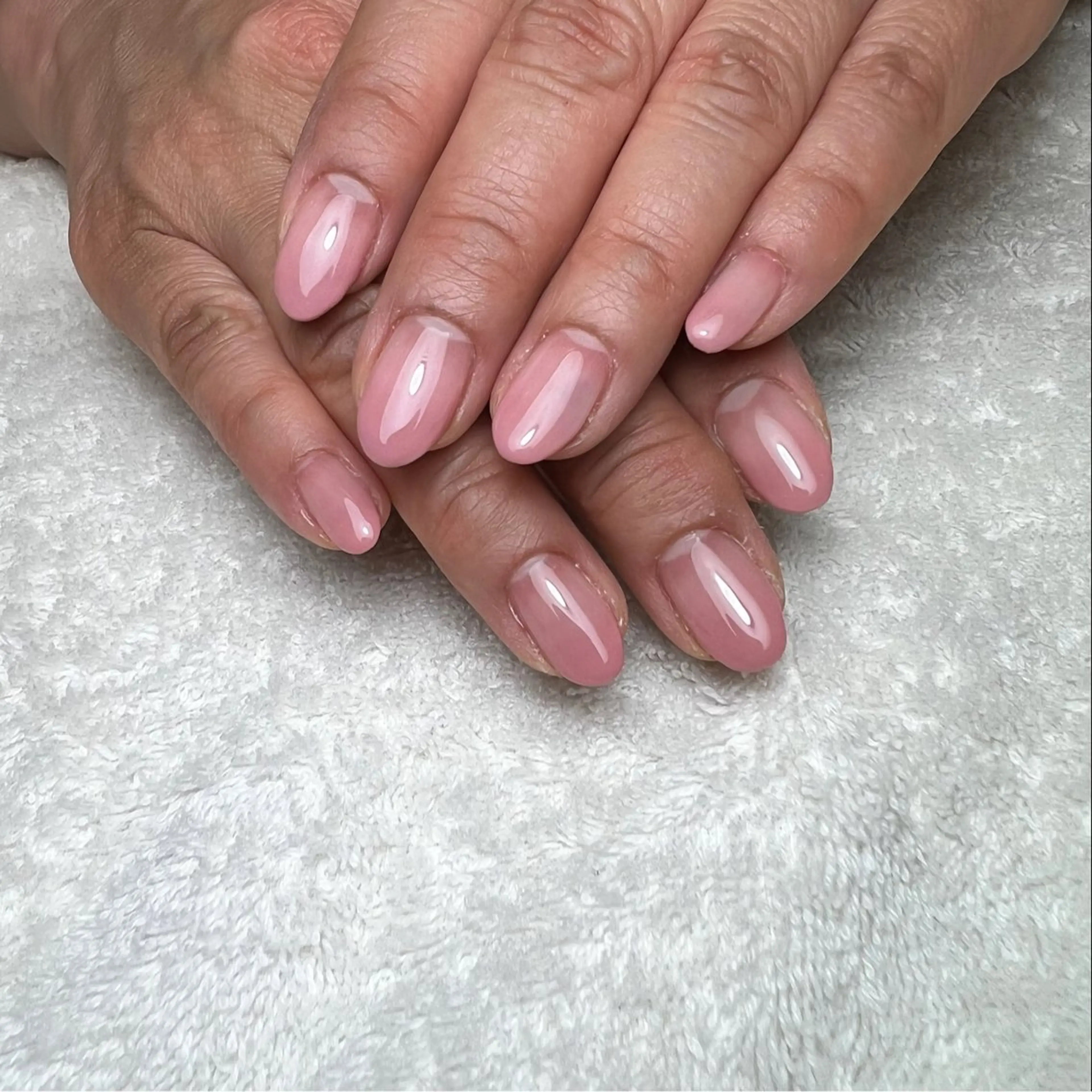 ネイル グラデーション ピンク 春ネイル ハンドネイル COCO+所属・COCO +のエステ・リラクイメージ
